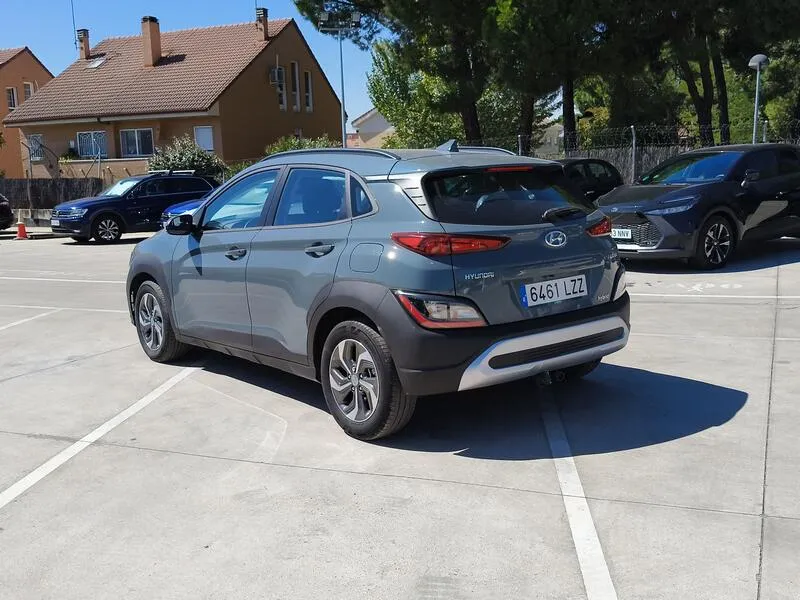 Hyundai Kona 1.6 GDI HEV Maxx - foto 4