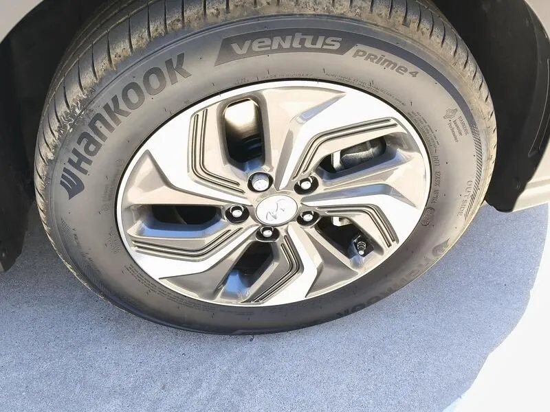 Hyundai Kona 1.6 GDI HEV Maxx - foto 40