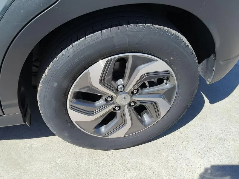Hyundai Kona 1.6 GDI HEV Maxx - foto 45