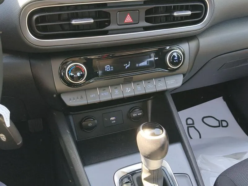 Hyundai Kona 1.6 GDI HEV Maxx - foto 12