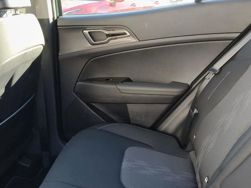 Kia Sportage 1.6 T-GDi HEV Drive - foto 31