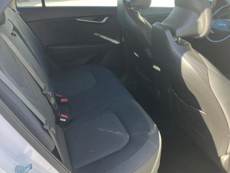 Kia Niro Concept (Long Range) - foto 30