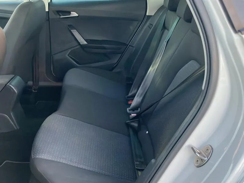 SEAT Arona 1.0 TSI Style Plus - foto 17