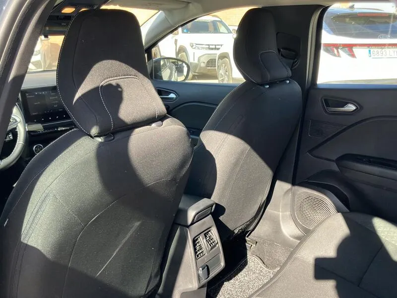 Renault Captur Equilibre TCe - foto 34