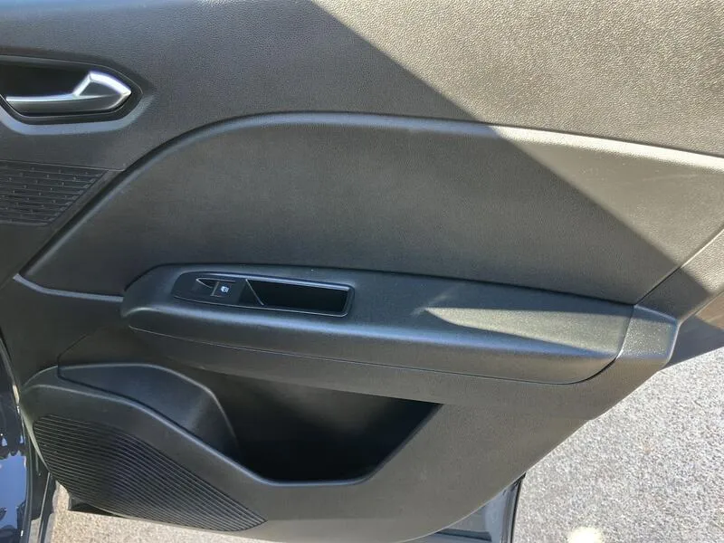 Renault Captur Equilibre TCe - foto 33