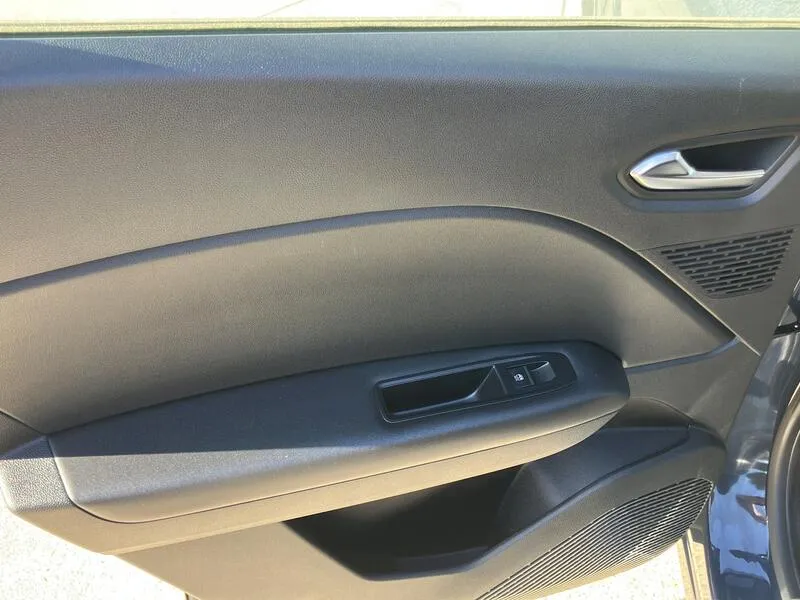 Renault Captur Equilibre TCe - foto 35