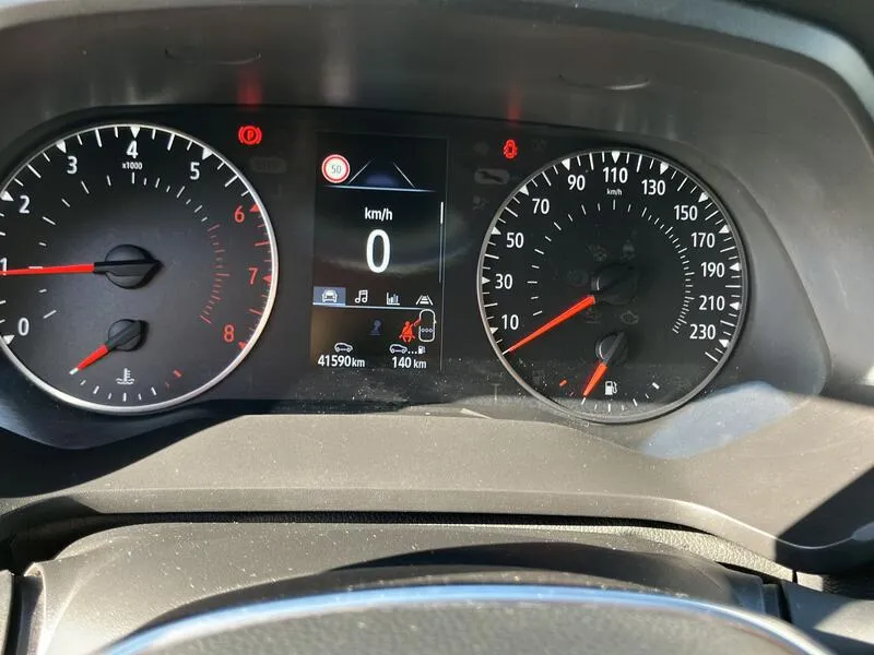 Renault Captur Equilibre TCe - foto 15