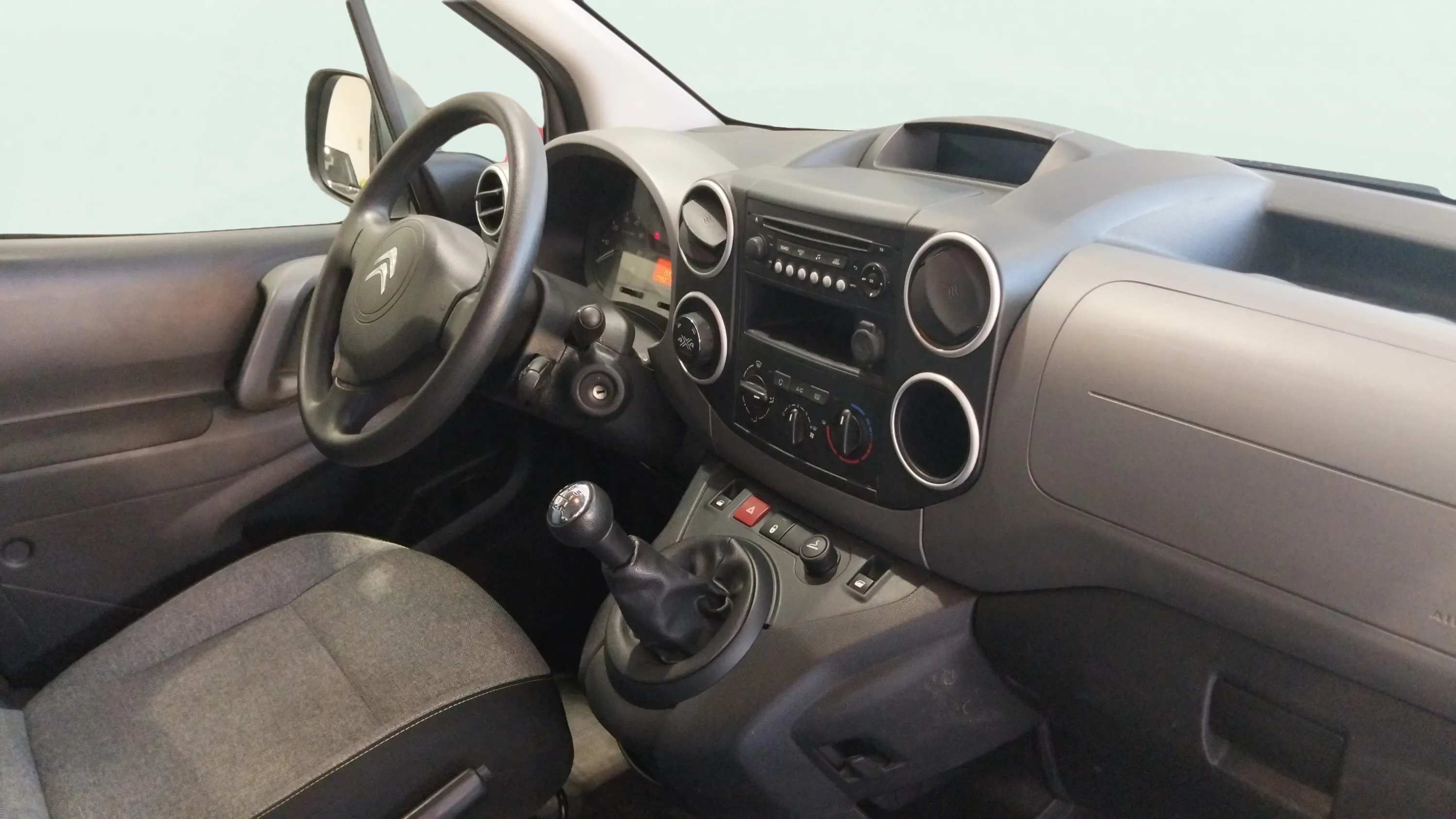Citroën Berlingo Live Edit.BlueHDi 4x4 Dangel - foto 8