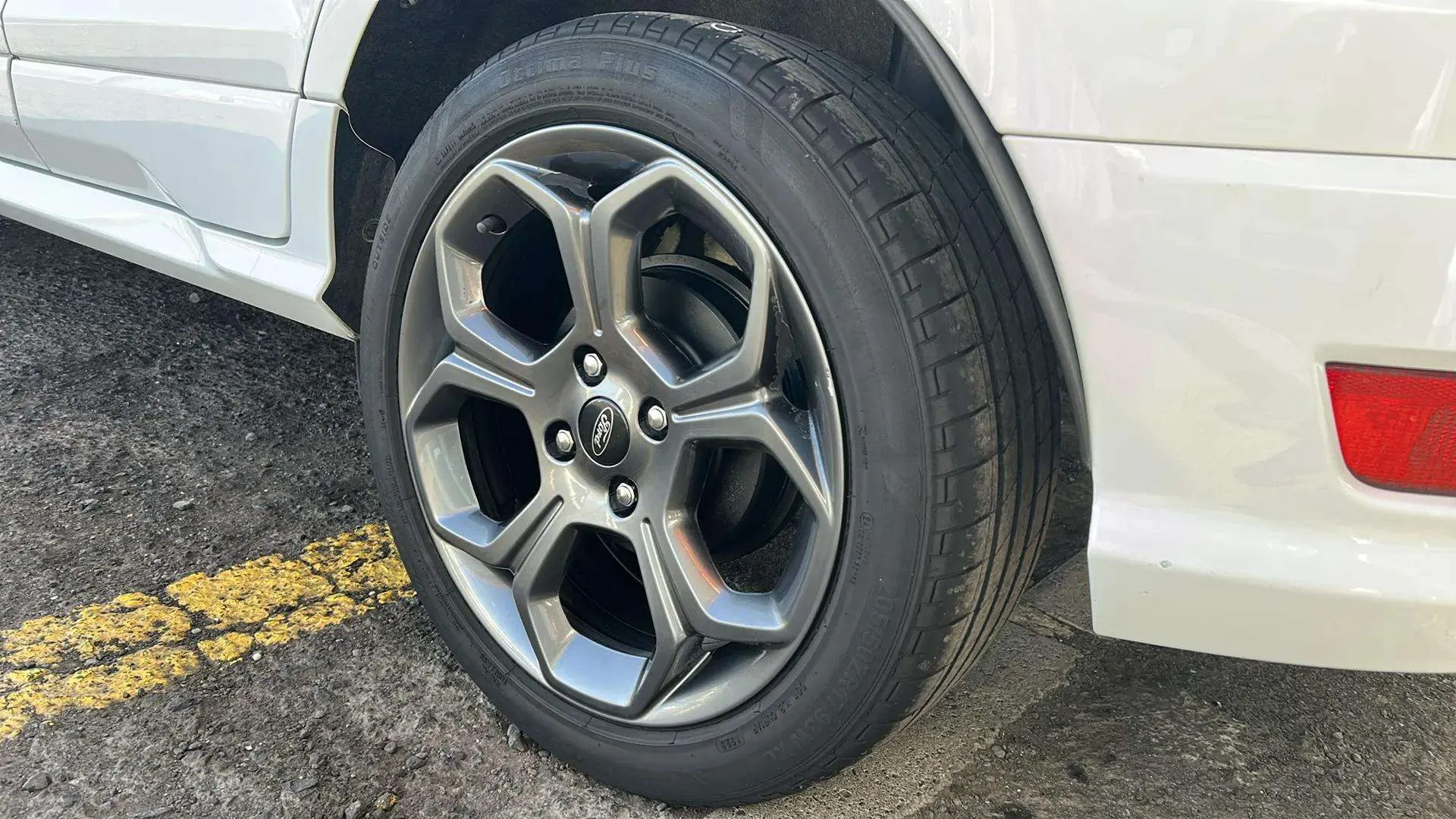 Ford EcoSport 1.0T EcoBoost ST Line - foto 14