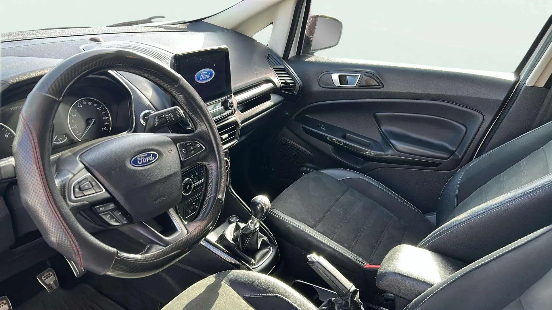 Ford EcoSport 1.0T EcoBoost ST Line - foto 25