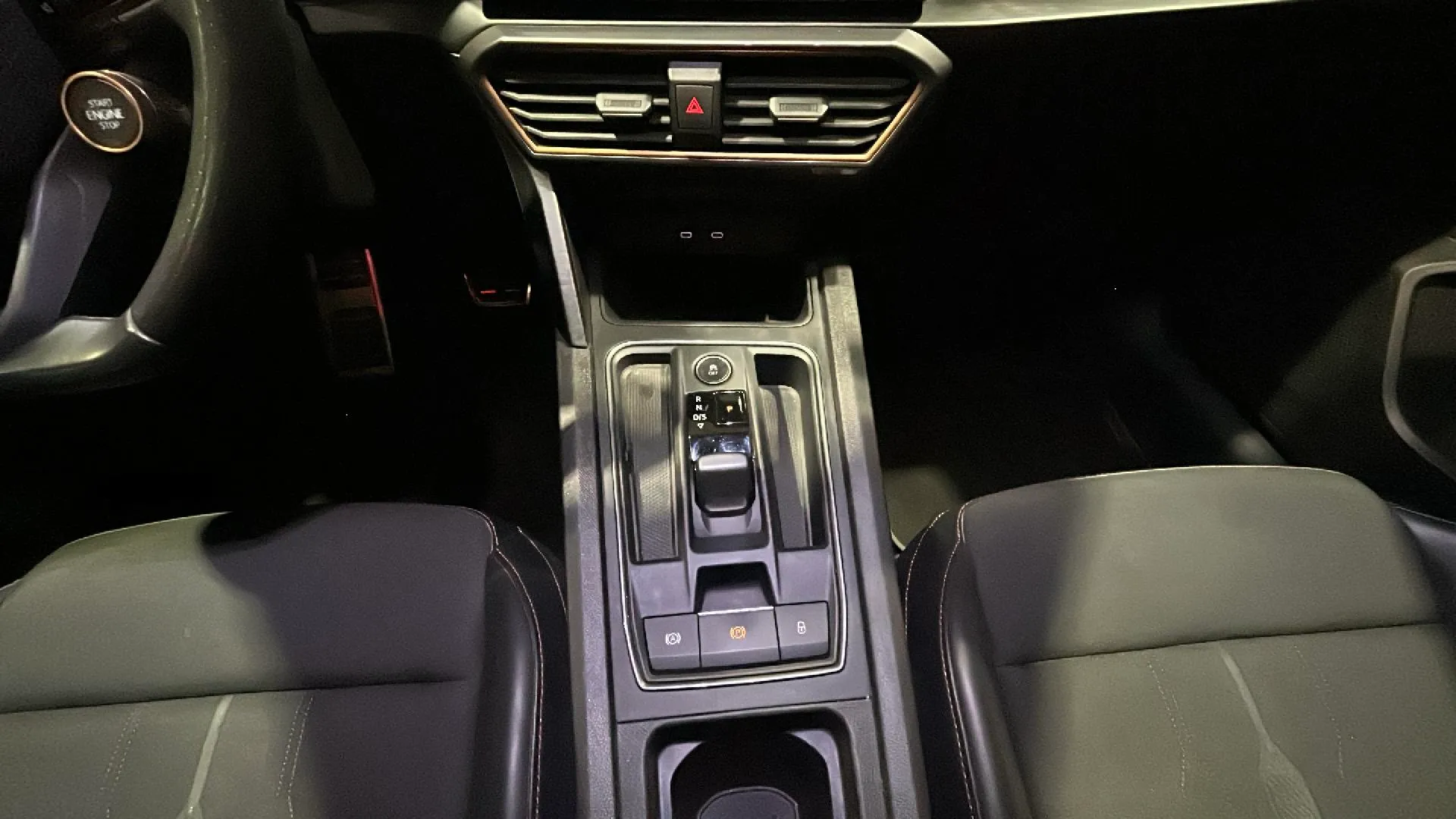 Cupra Formentor 2.0 TSI VZ 4Drive DSG - foto 17