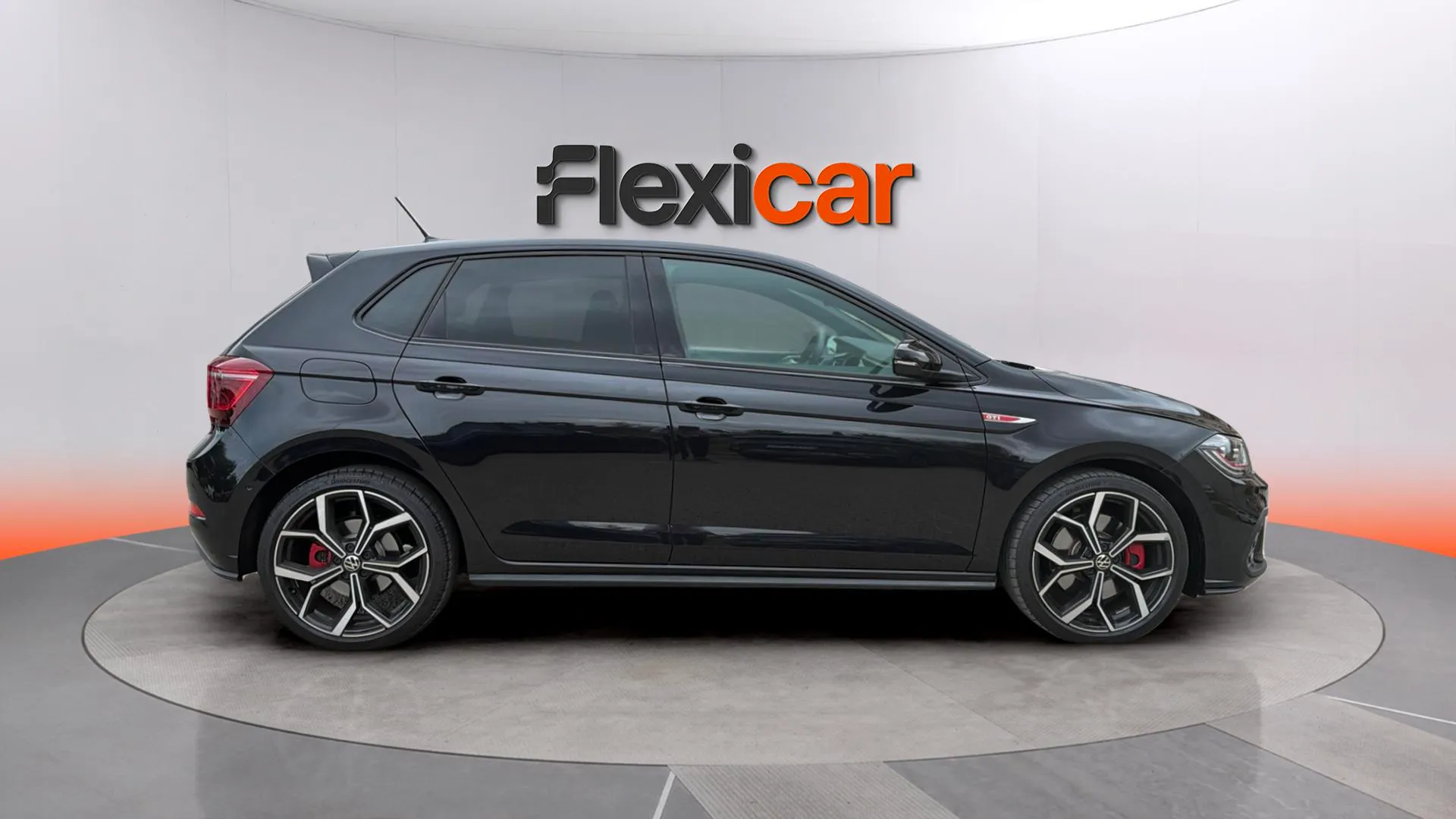 Volkswagen Polo GTI 2.0 TSI DSG - foto 8