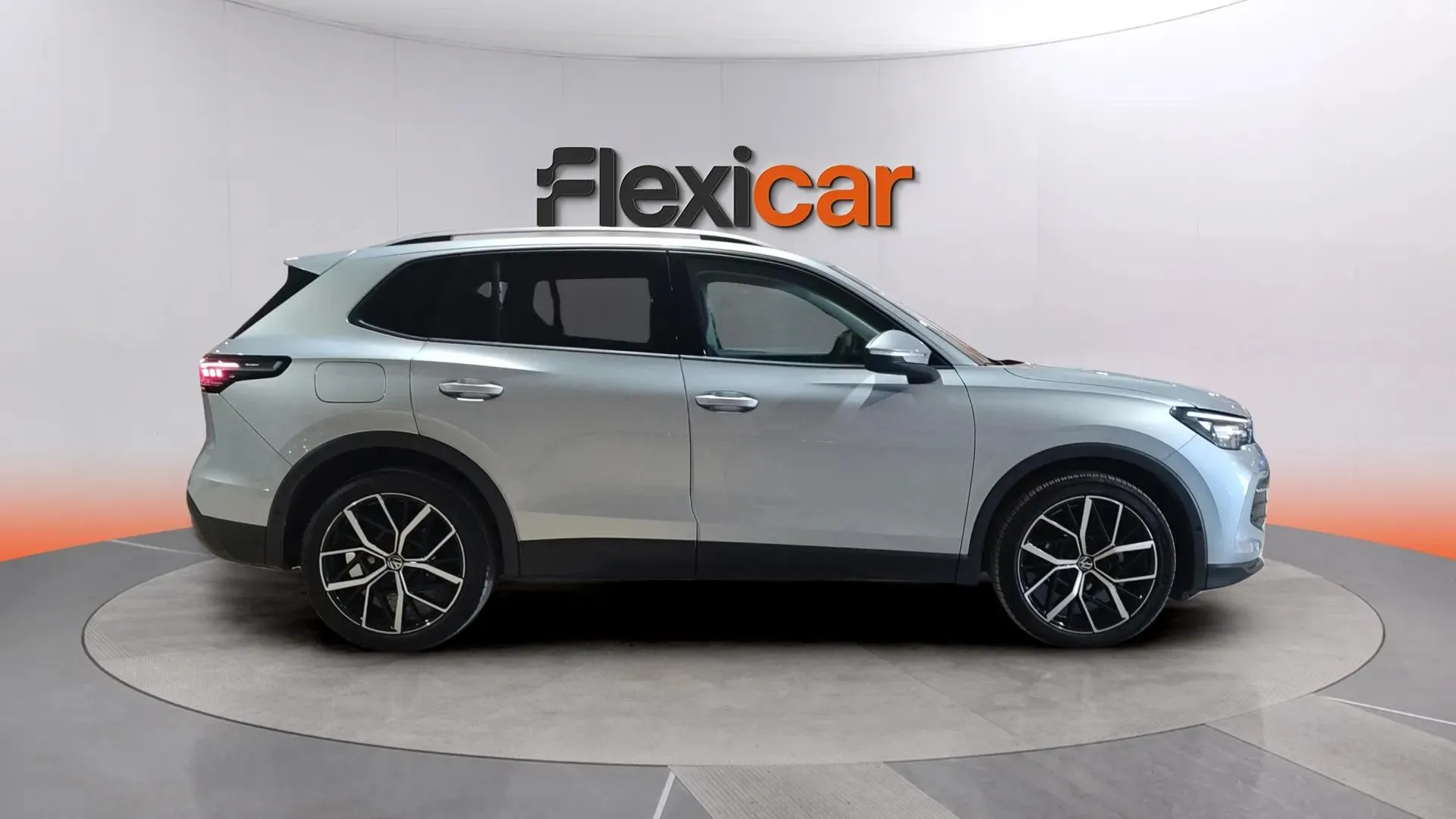 Volkswagen Tiguan "Más" 1.5 eTSI DSG - foto 3