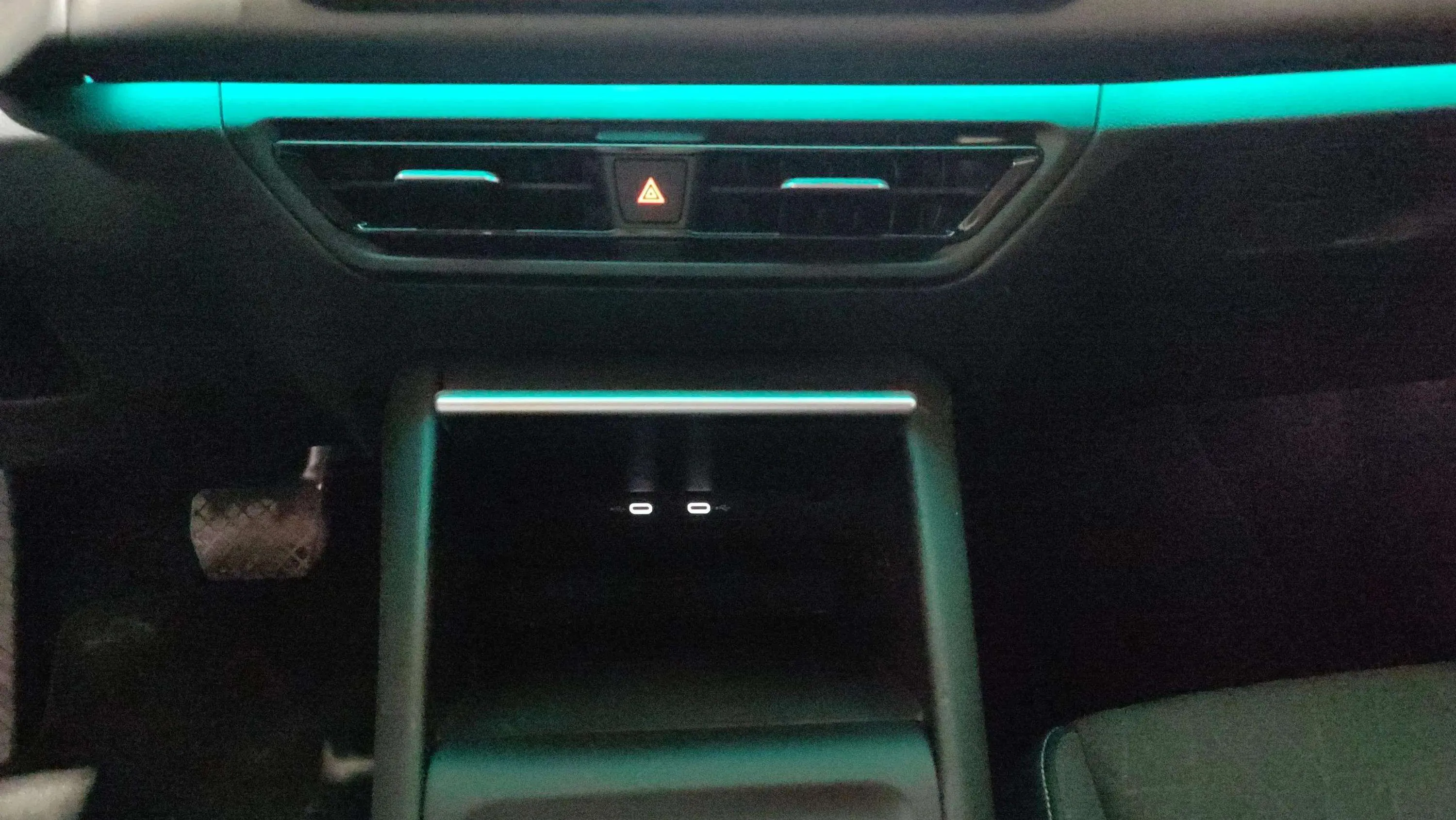 Volkswagen Tiguan "Más" 1.5 eTSI DSG - foto 9