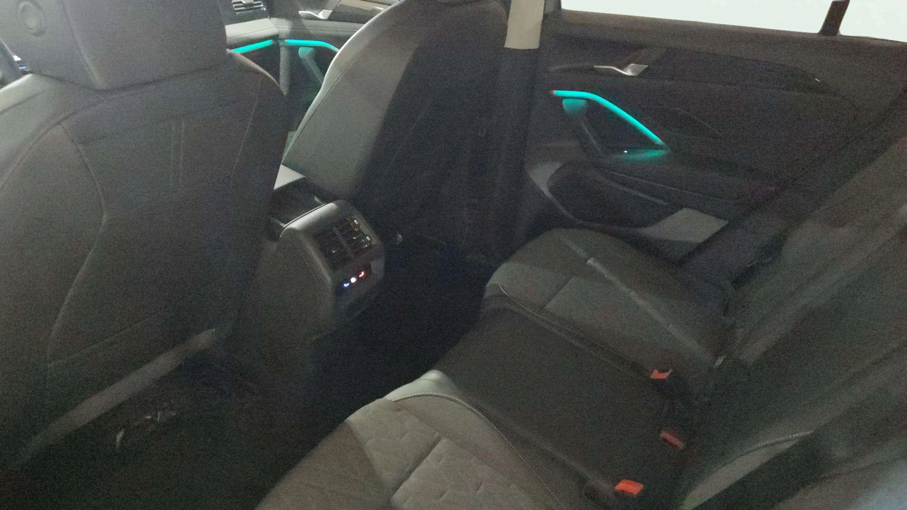 Volkswagen Tiguan "Más" 1.5 eTSI DSG - foto 11