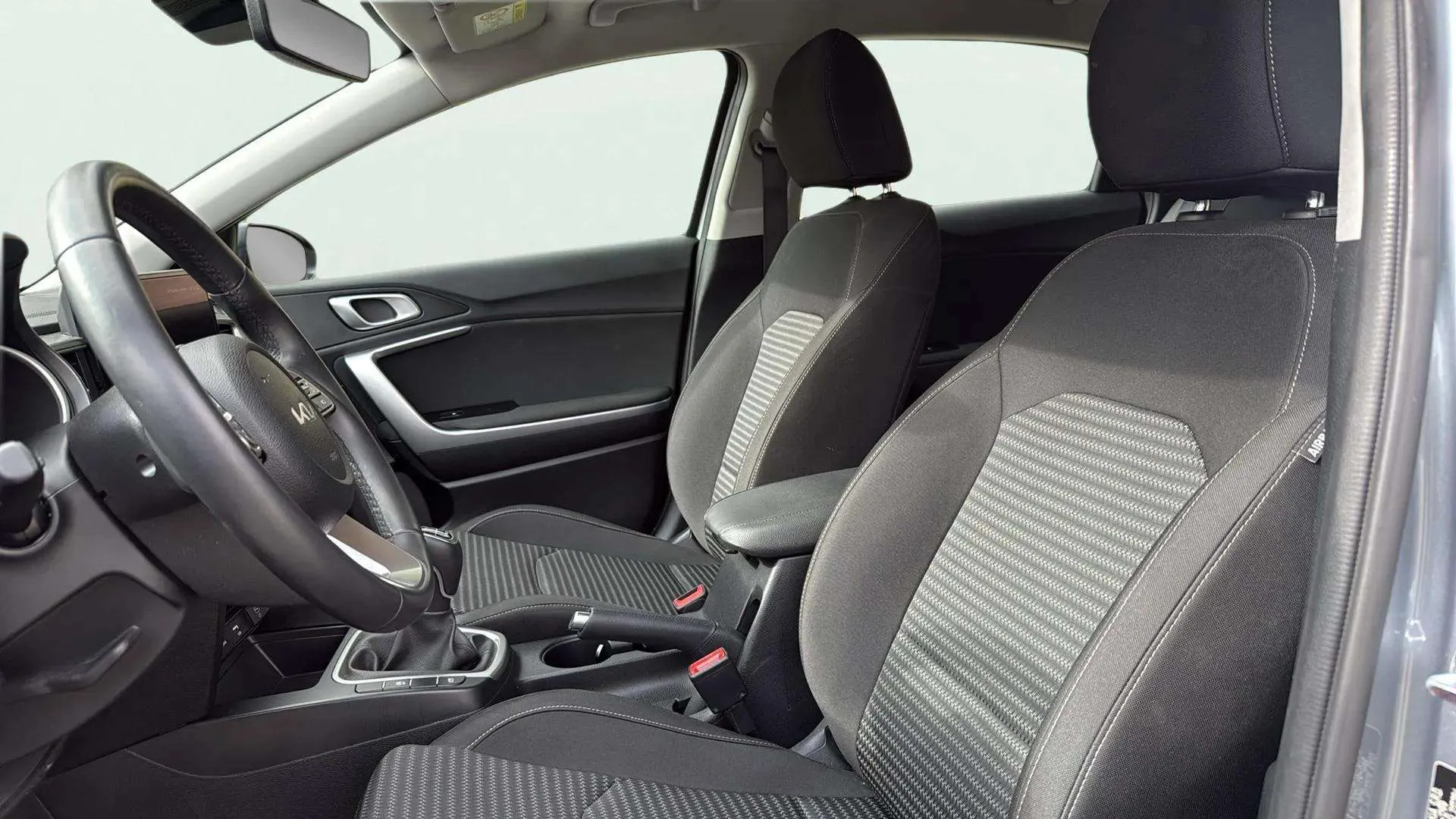 Kia Ceed 1.0 T-GDi Drive - foto 15