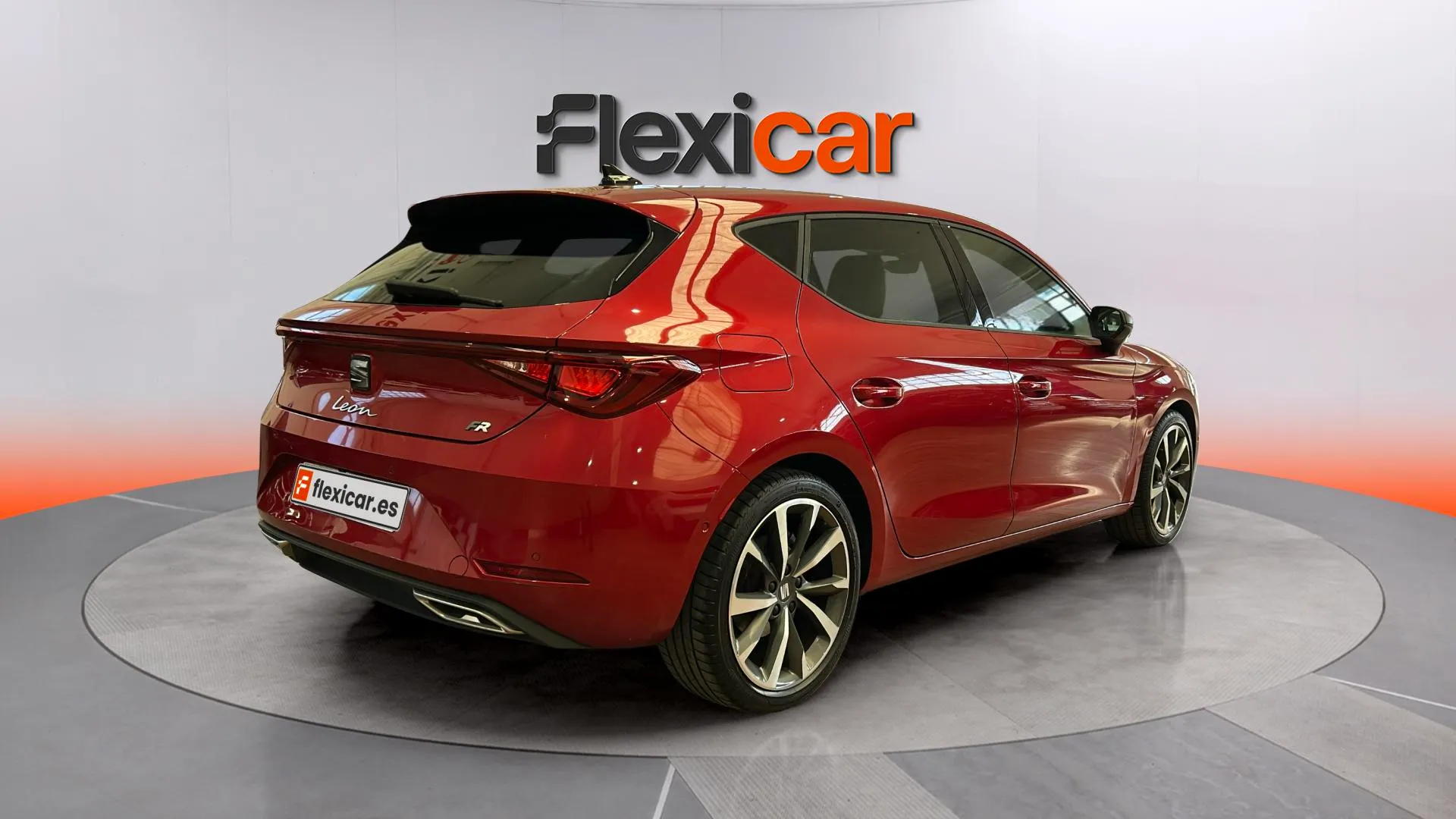 SEAT León 1.5 eTSI DSG-7 FR Launch P L - foto 6