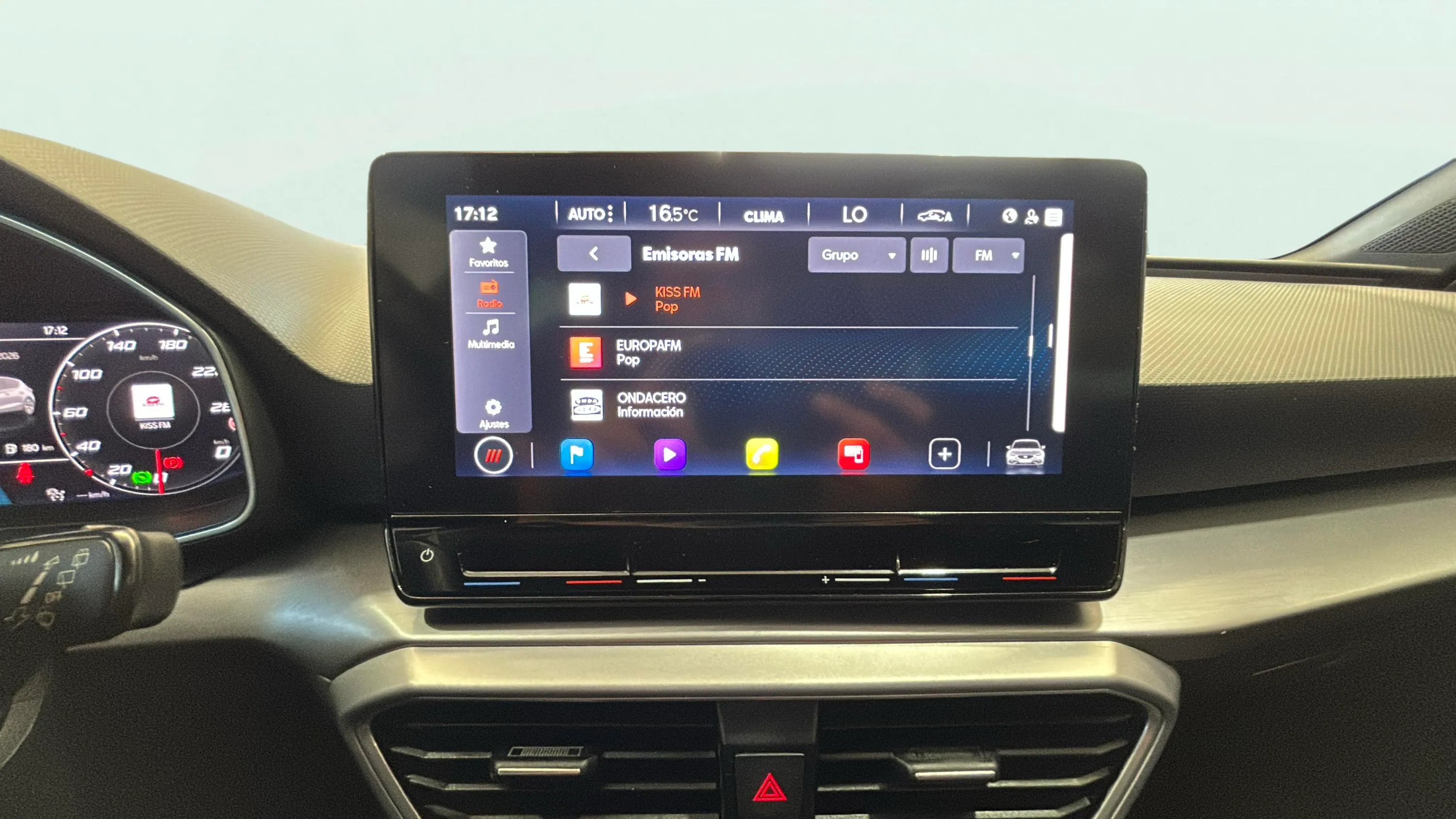 SEAT León 1.5 eTSI DSG-7 FR Launch P L - foto 23