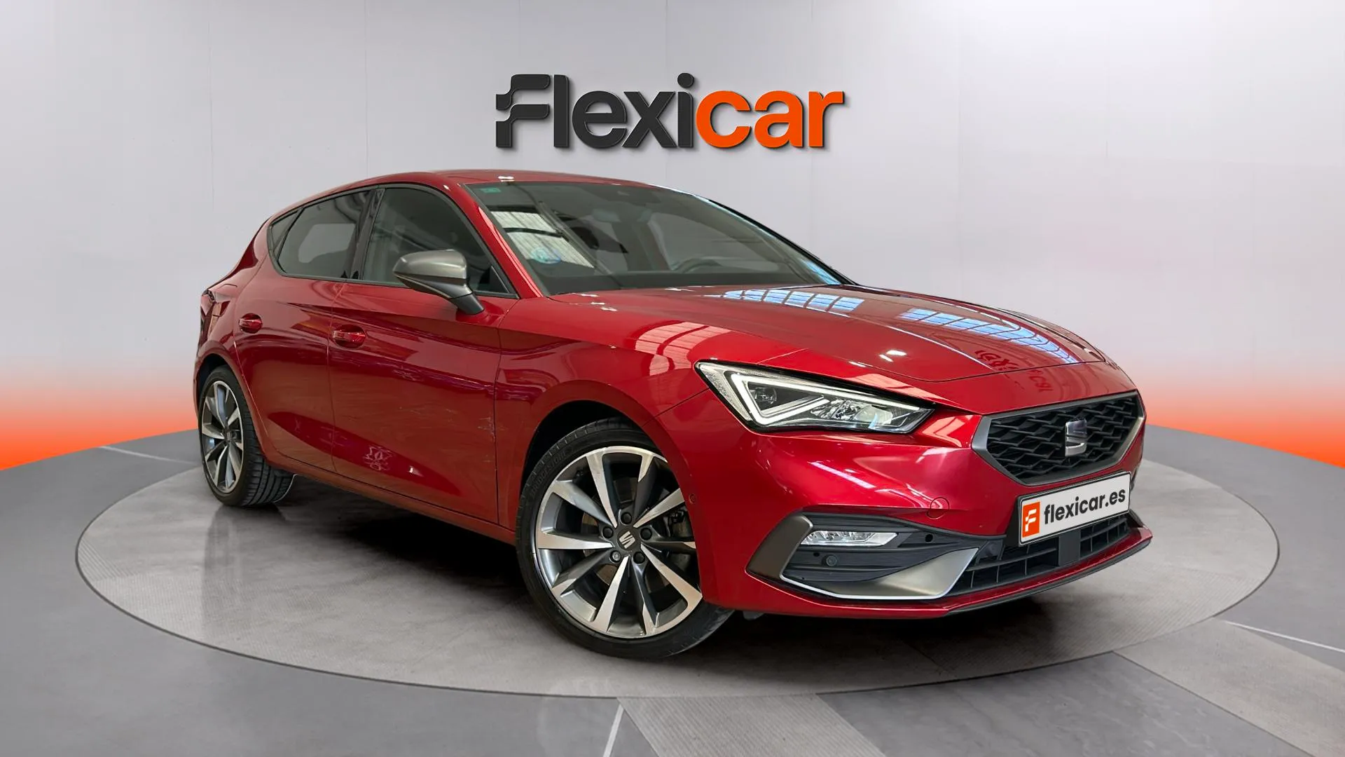 SEAT León 1.5 eTSI DSG-7 FR Launch P L - foto 1