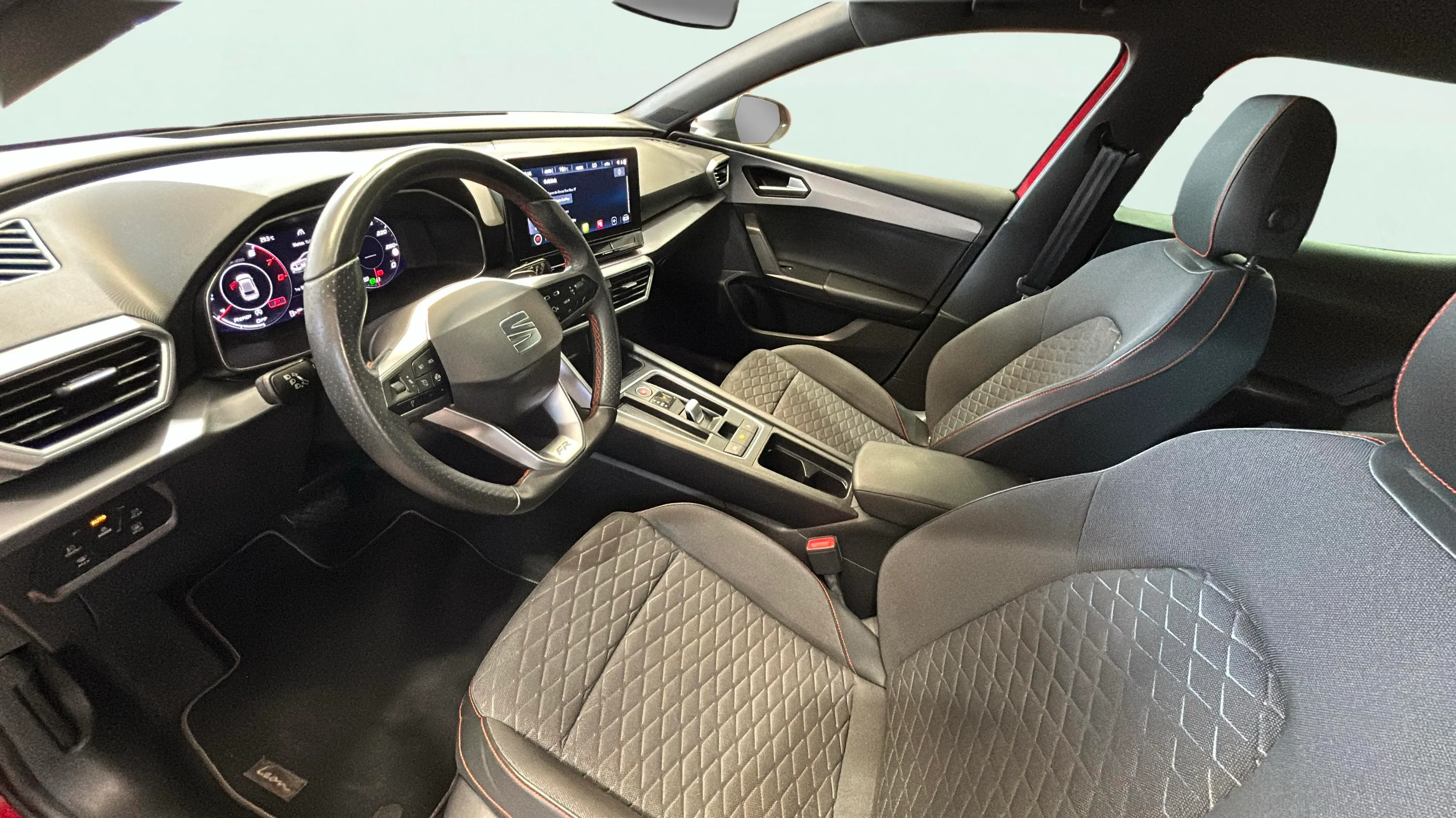 SEAT León 1.5 eTSI DSG-7 FR Launch P L - foto 13