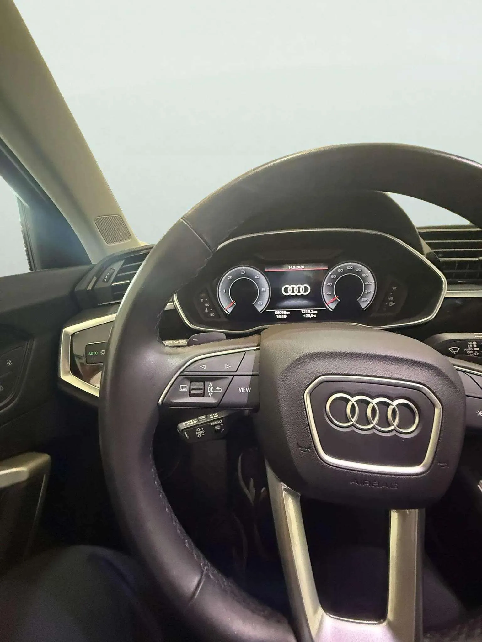 Audi Q3 S line 35 TDI S tronic - foto 14