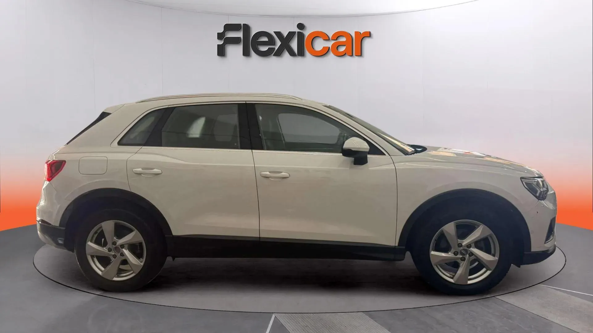 Audi Q3 S line 35 TDI S tronic - foto 6