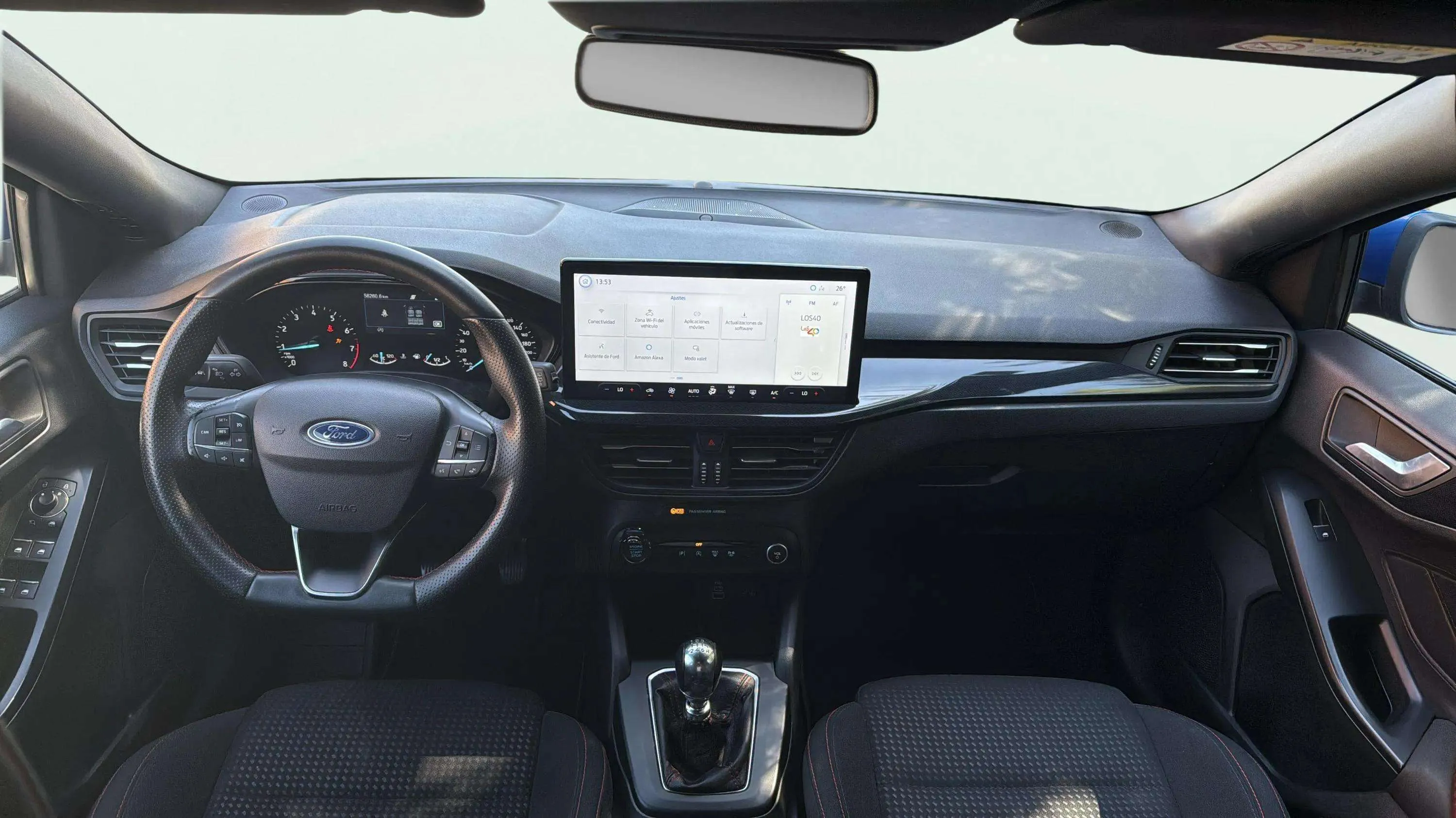 Ford Focus 1.0 EcoBoost MHEV ST-Line - foto 14