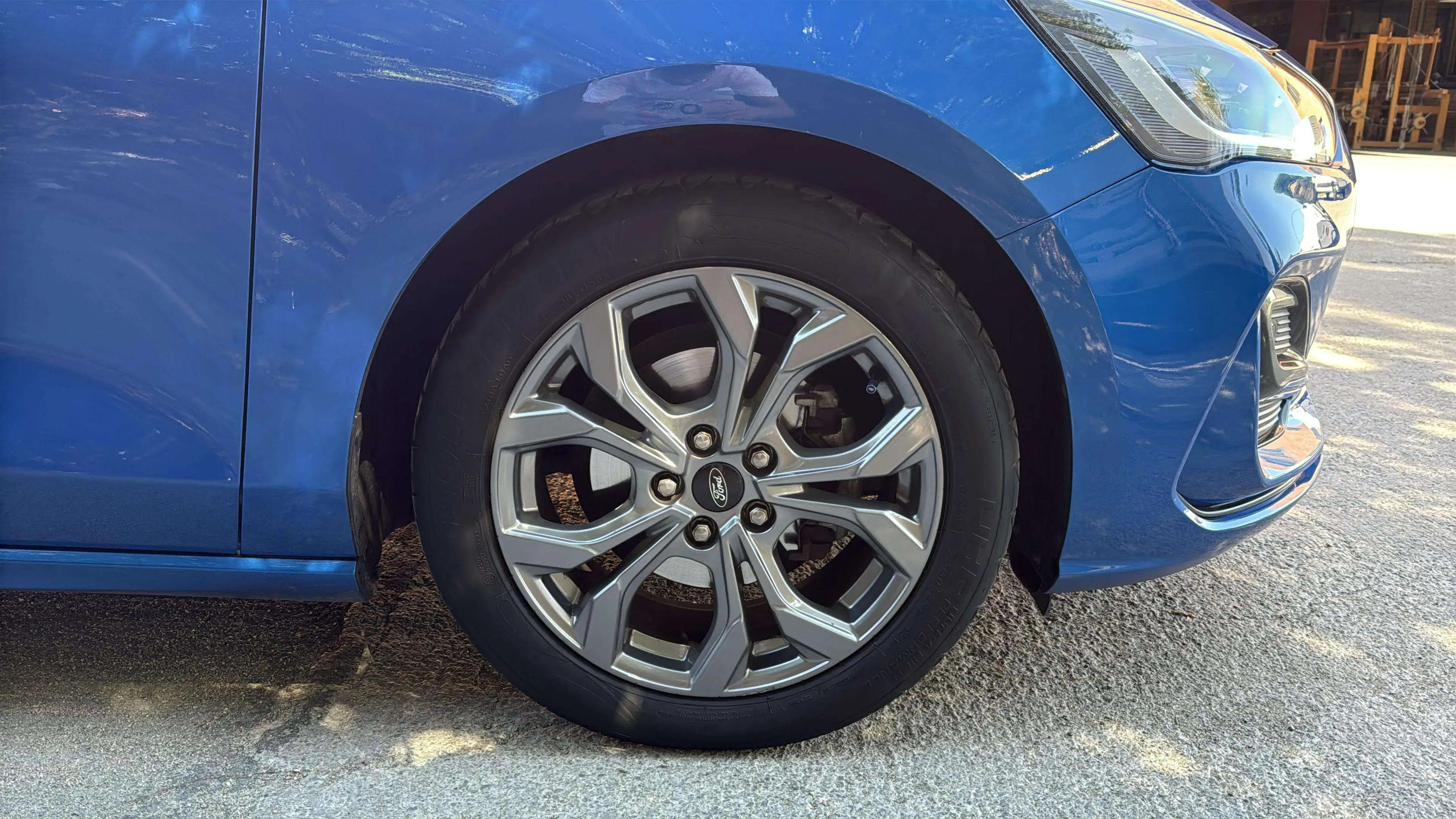 Ford Focus 1.0 EcoBoost MHEV ST-Line - foto 2