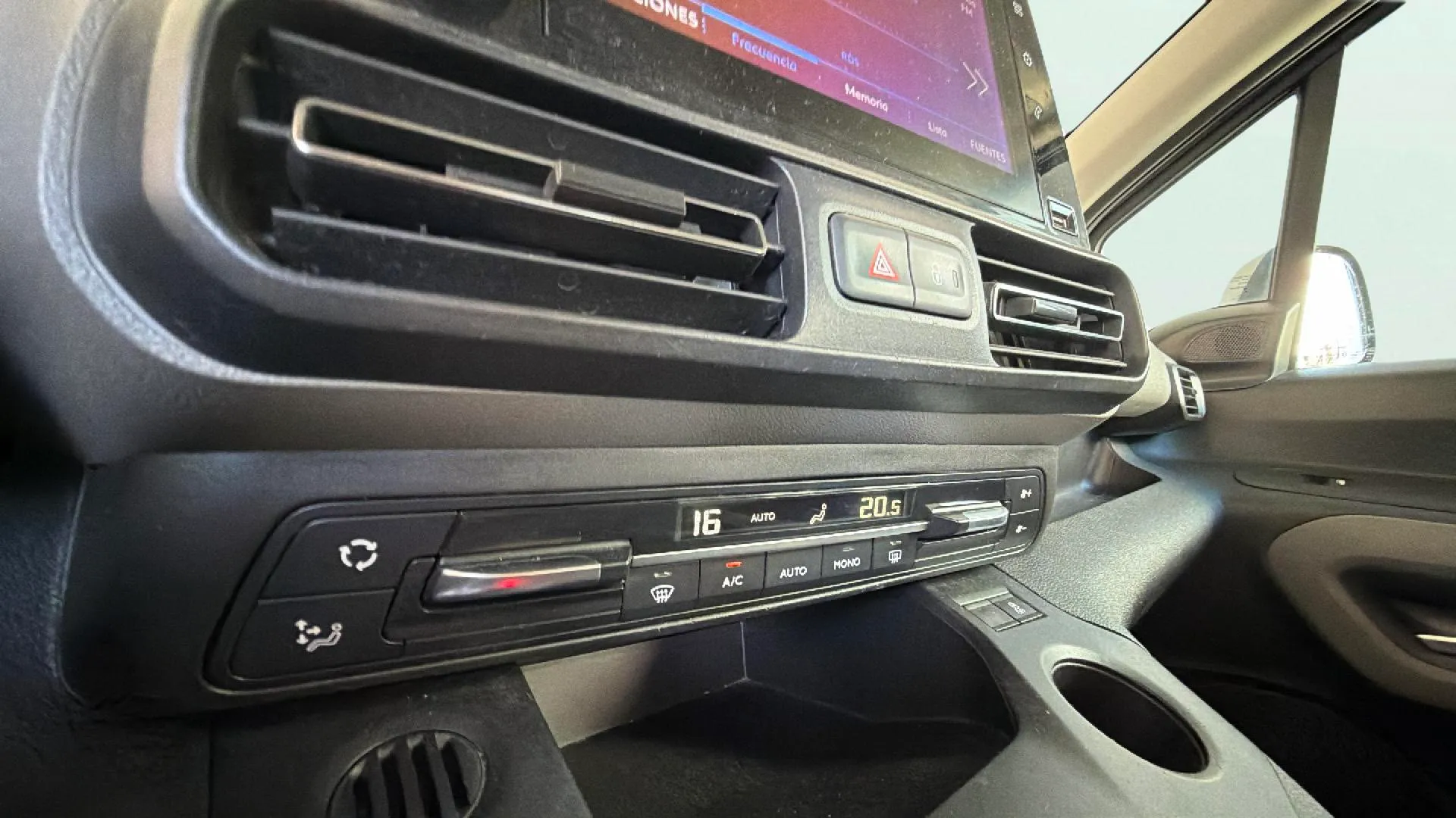 Peugeot Rifter Active Nav+ Standard BlueHDi - foto 13