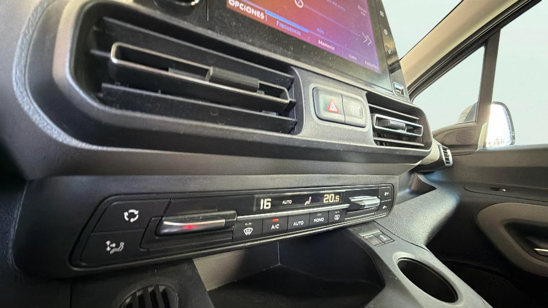 Peugeot Rifter Active Nav+ Standard BlueHDi - foto 23