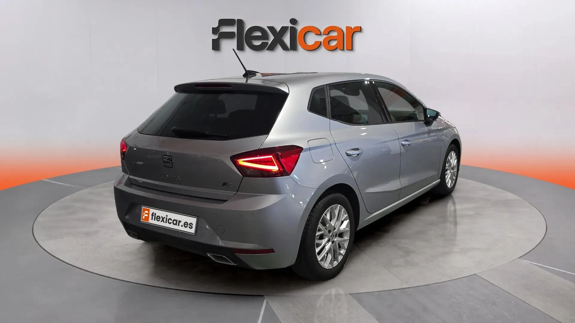 SEAT Ibiza 1.0 TSI FR - foto 7