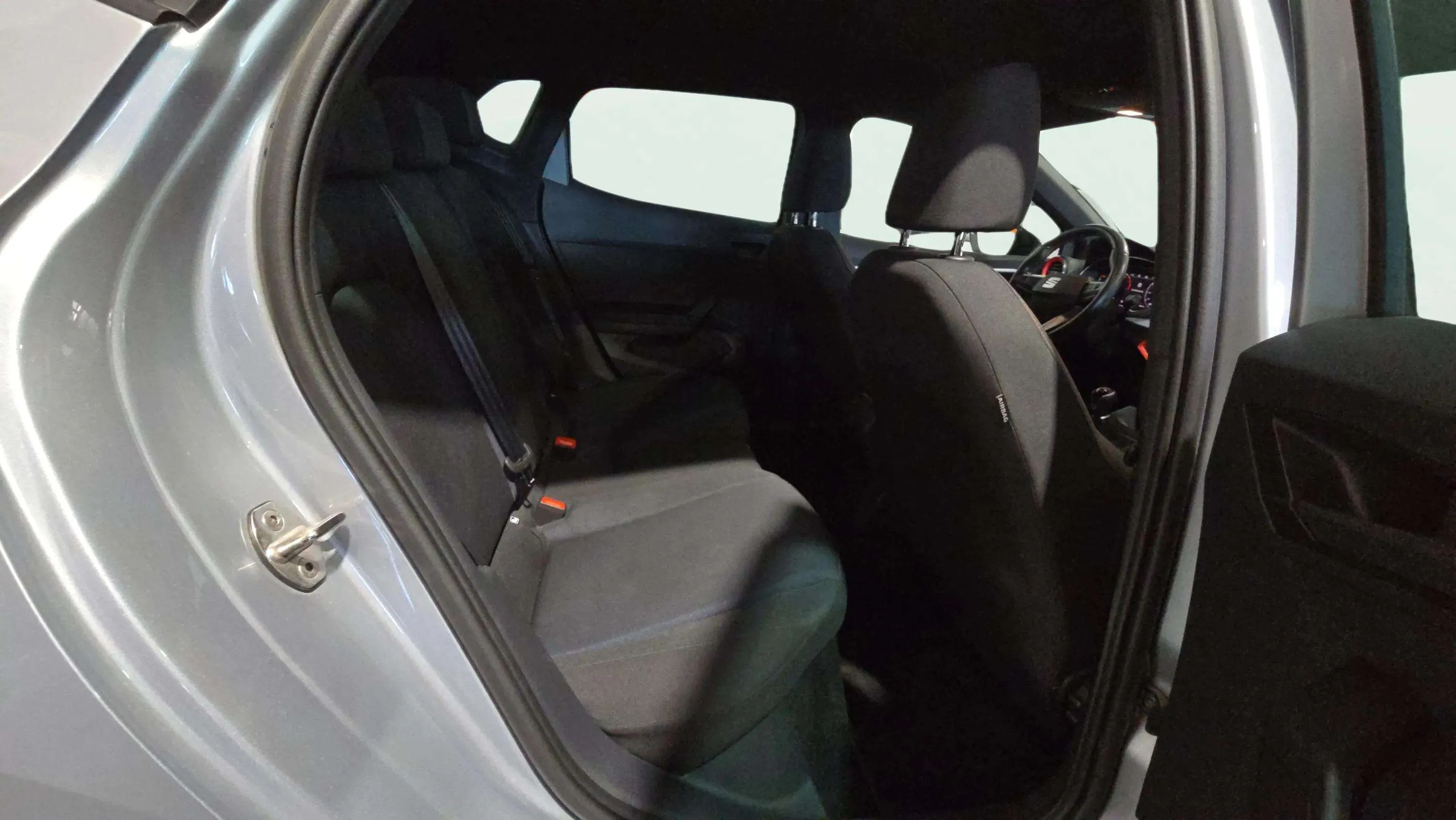 SEAT Ibiza 1.0 TSI FR - foto 13