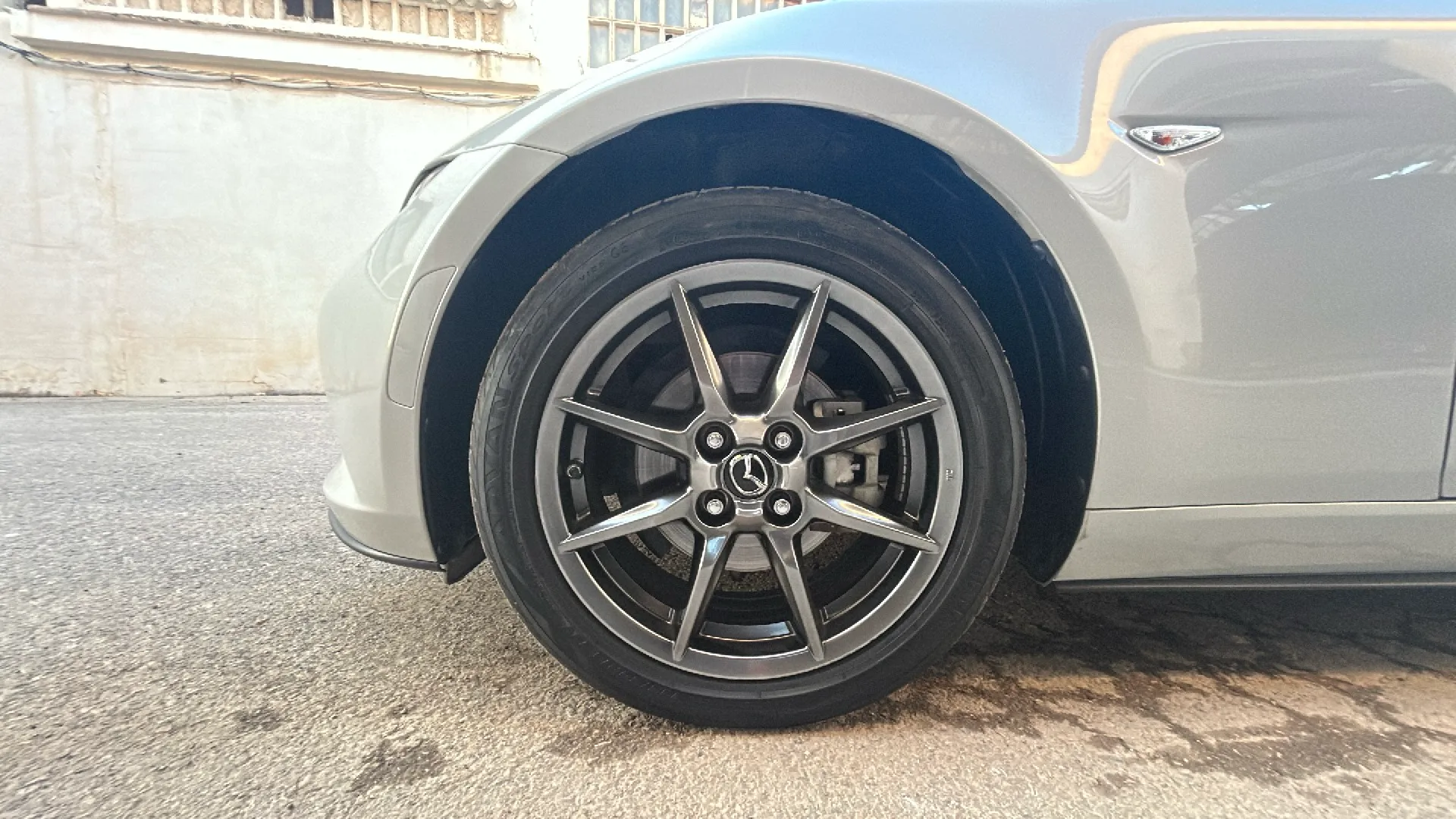 Mazda MX-5 1.5 Evolution Nav ST - foto 18