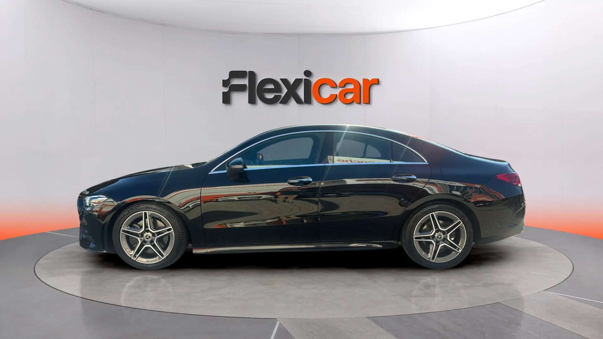 Mercedes-Benz CLA 200 D DCT - foto 4