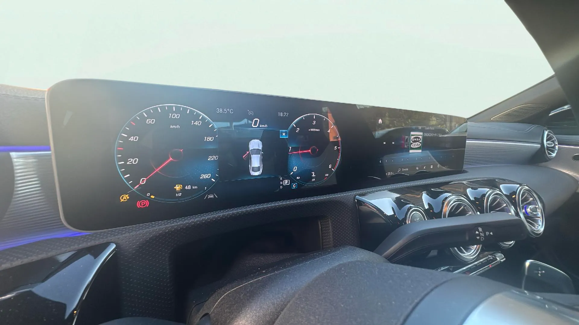 Mercedes-Benz CLA 200 D DCT - foto 16