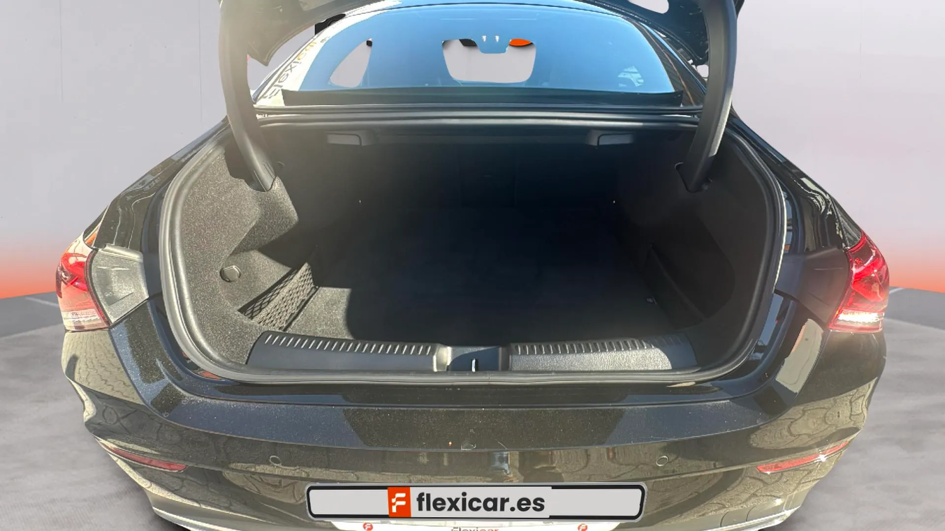 Mercedes-Benz CLA 200 D DCT - foto 9