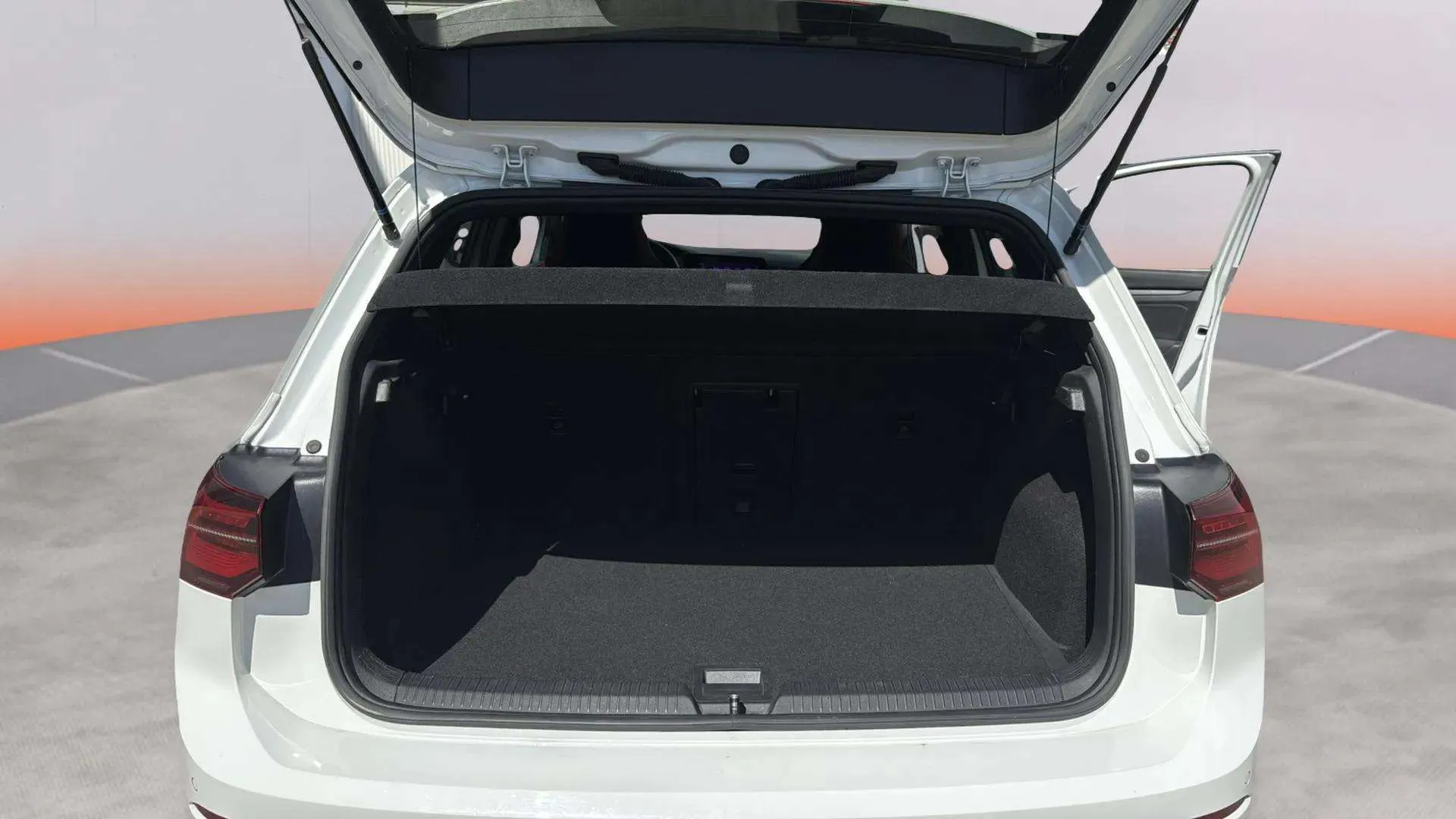 Volkswagen Golf GTI 2.0 TSI DSG - foto 14