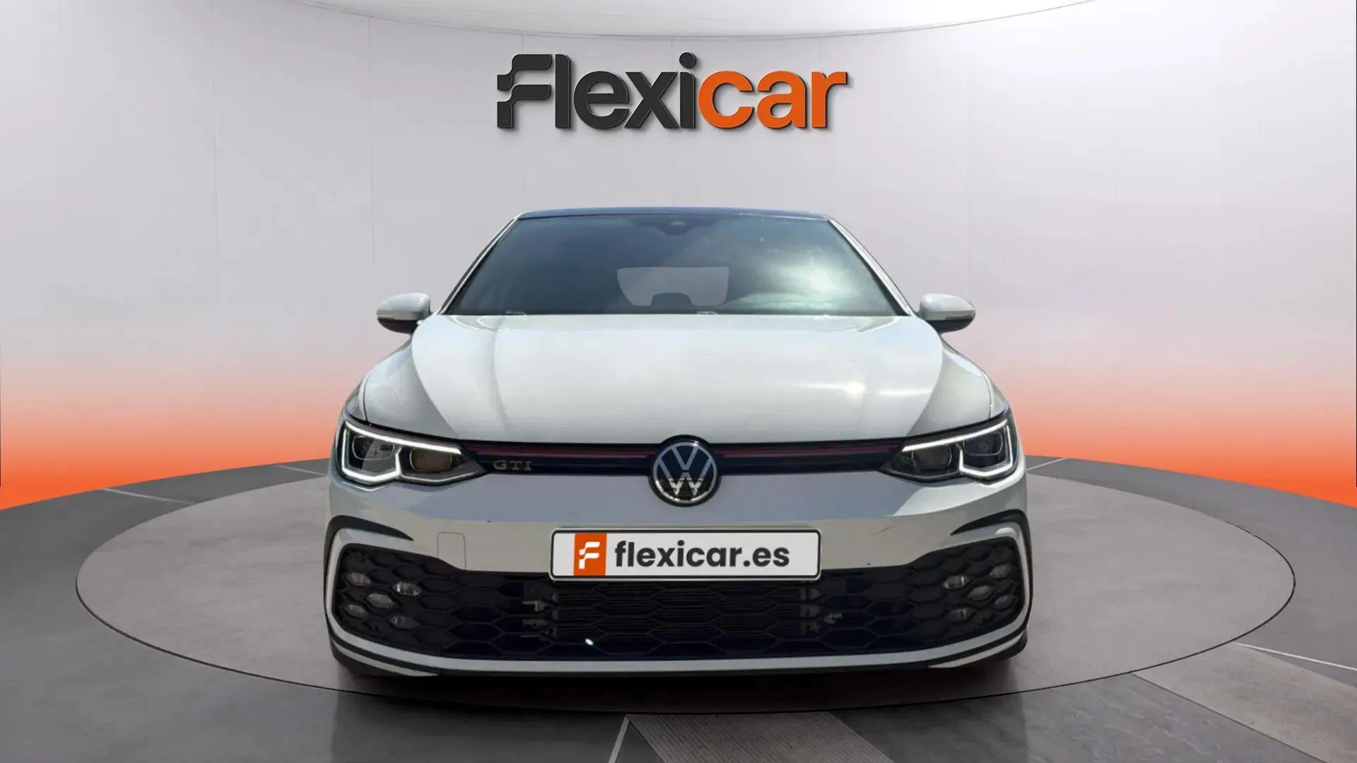 Volkswagen Golf GTI 2.0 TSI DSG - foto 23