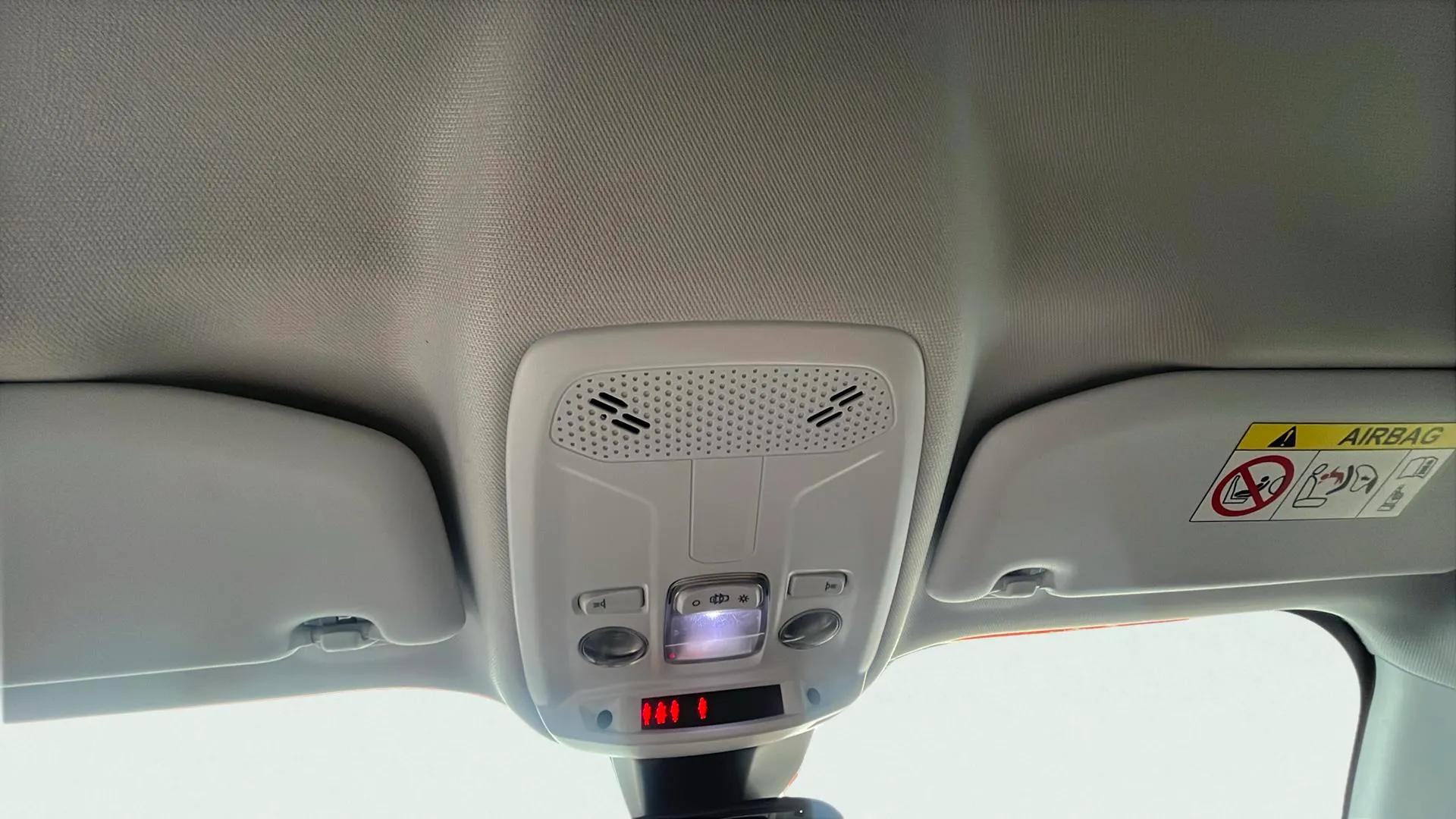 Peugeot 2008 Allure Pack BlueHDi - foto 26