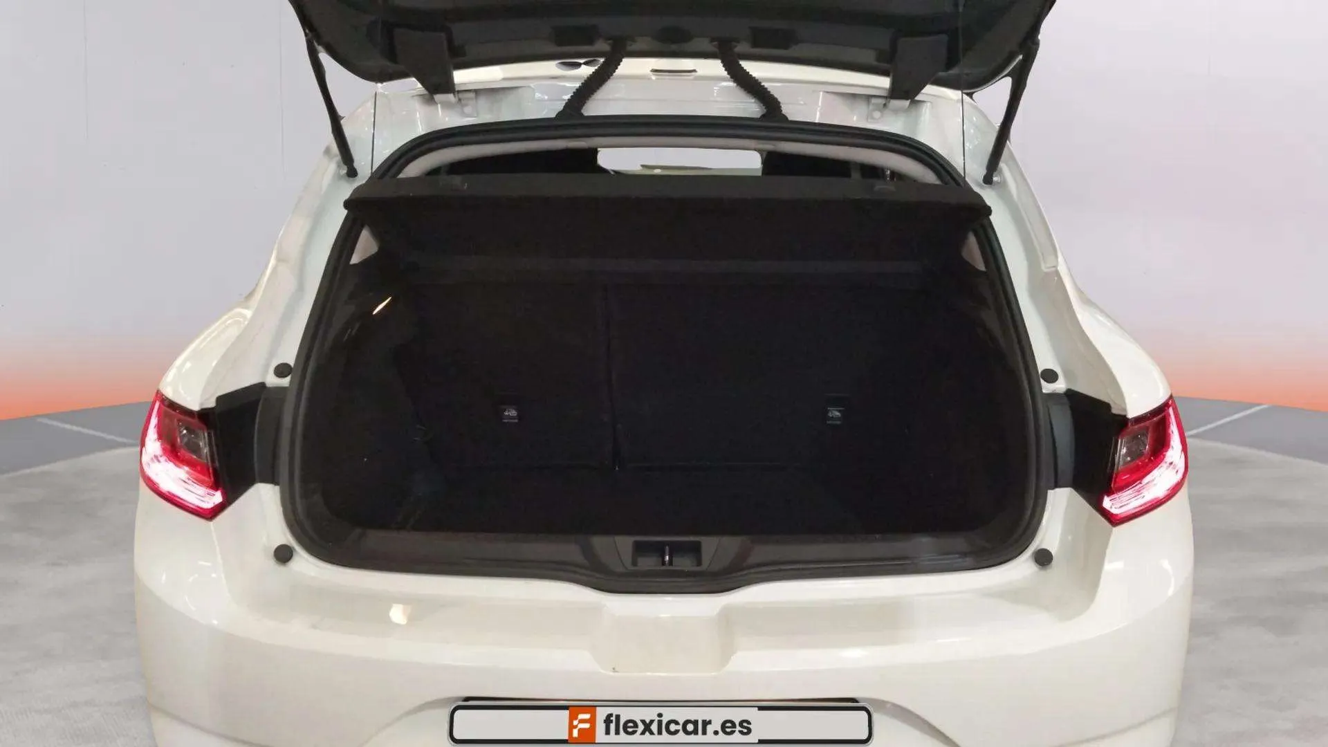 Renault Mégane Tech Road Energy TCe - foto 5