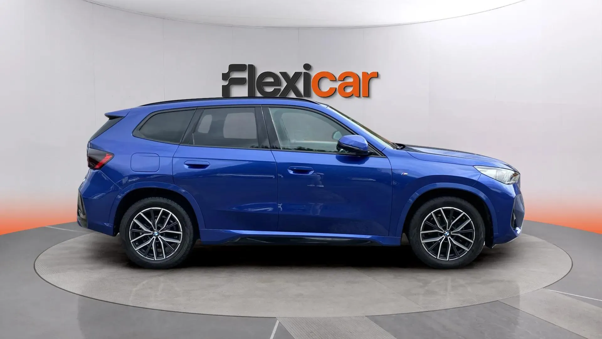 BMW X1 sDrive18i - foto 10