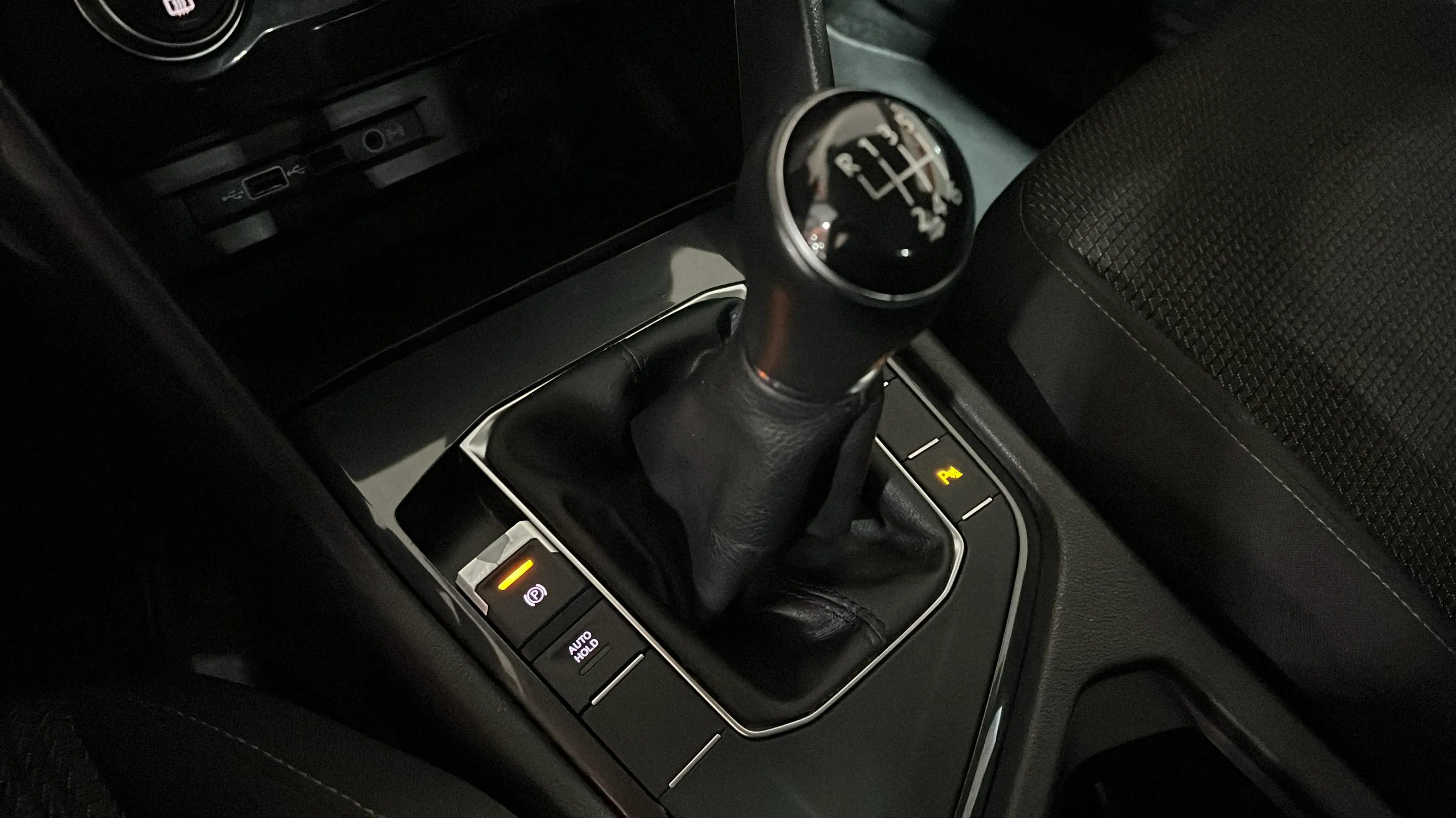 Volkswagen Tiguan Advance 1.5 TSI - foto 17