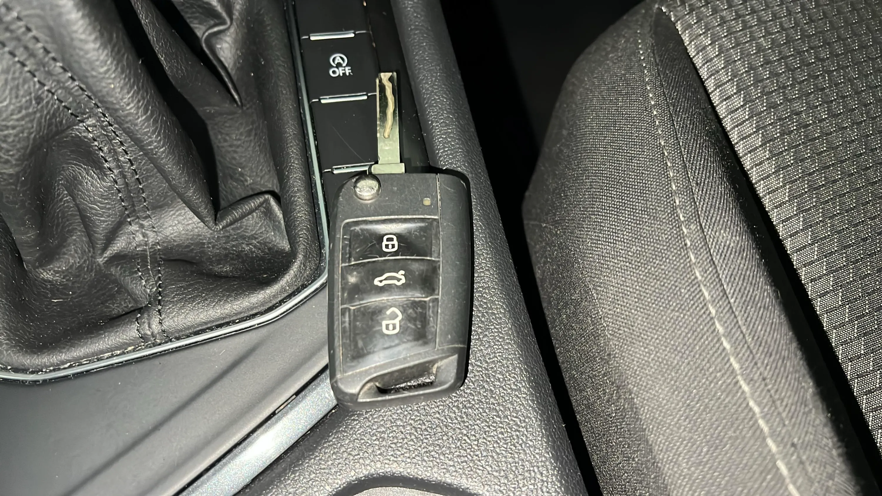 Volkswagen Tiguan Advance 1.5 TSI - foto 18