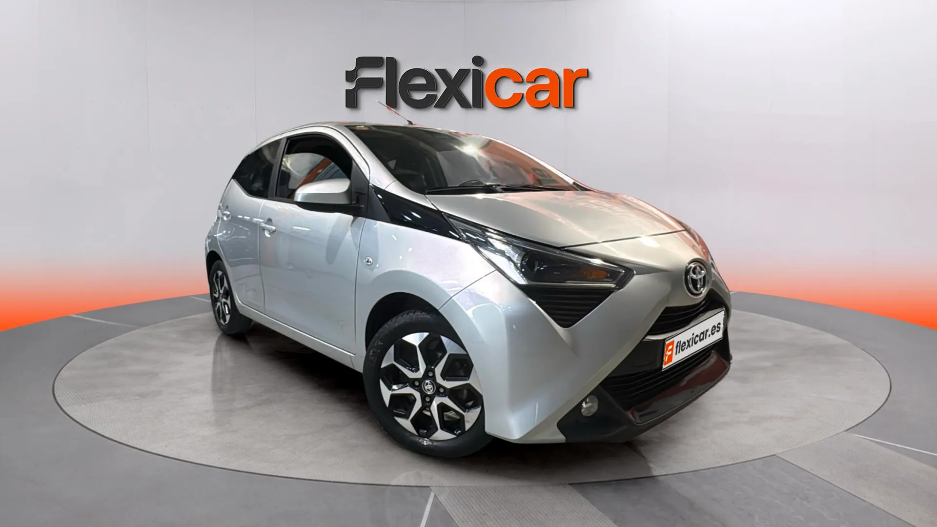 Toyota Aygo 1.0 70 x-play