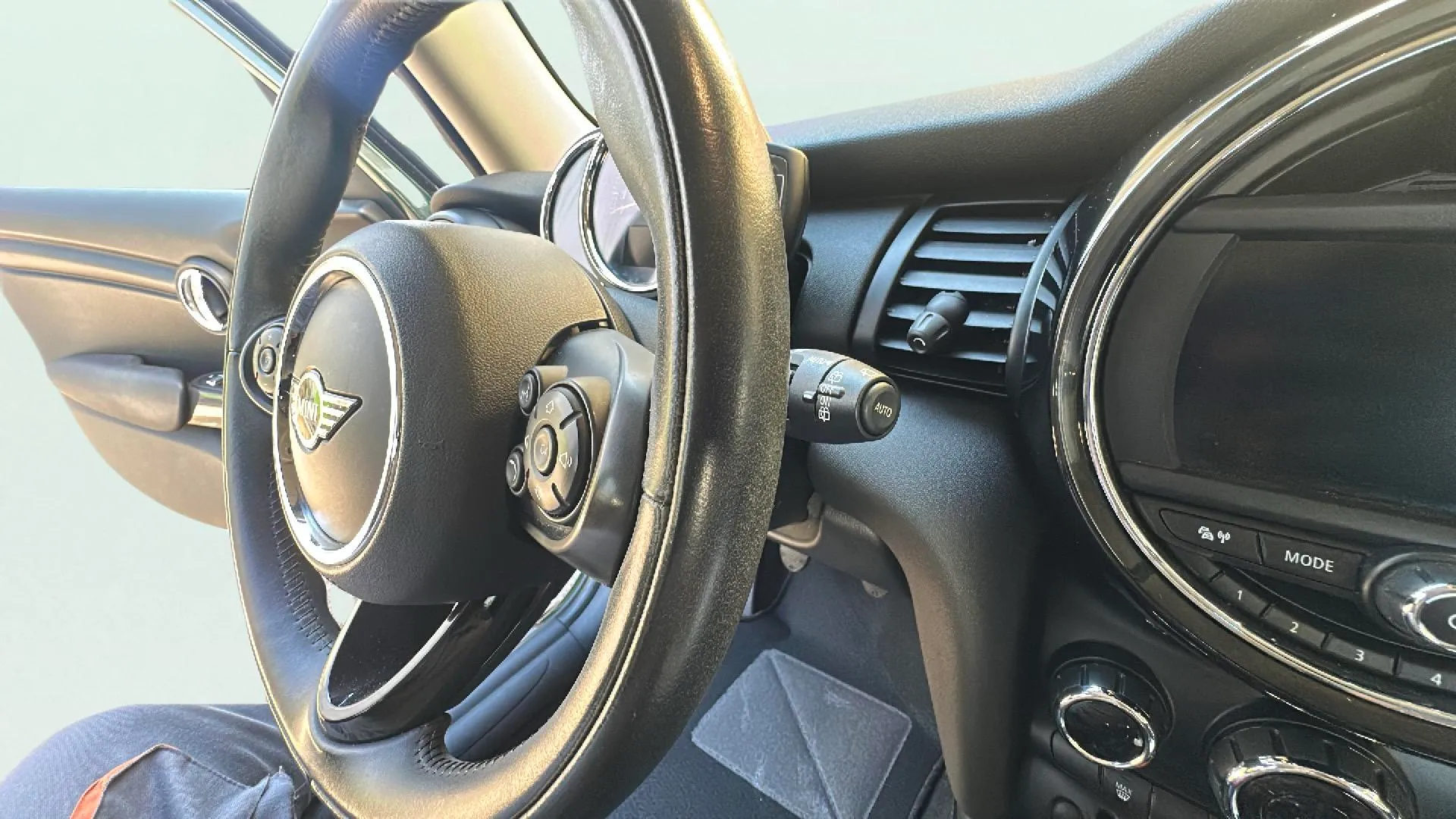 MINI Cooper One - foto 16