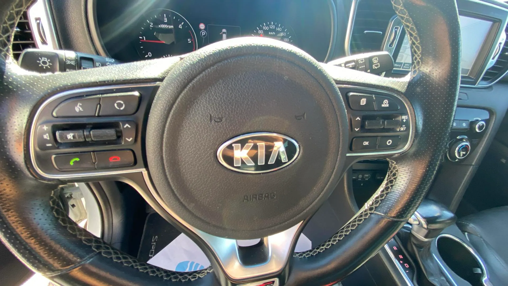 Kia Sportage 1.6 CRDi GT Line Essential DCT 4x2 - foto 17