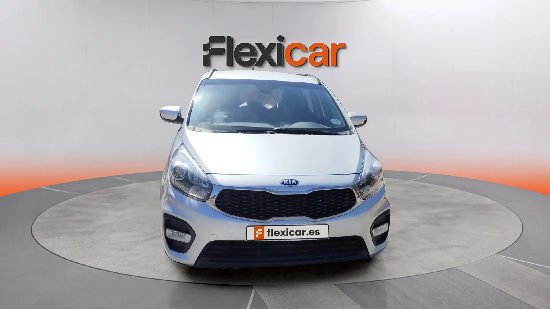 Kia Carens 1.7 CRDi VGT Basic Eco-Dyn - foto 2