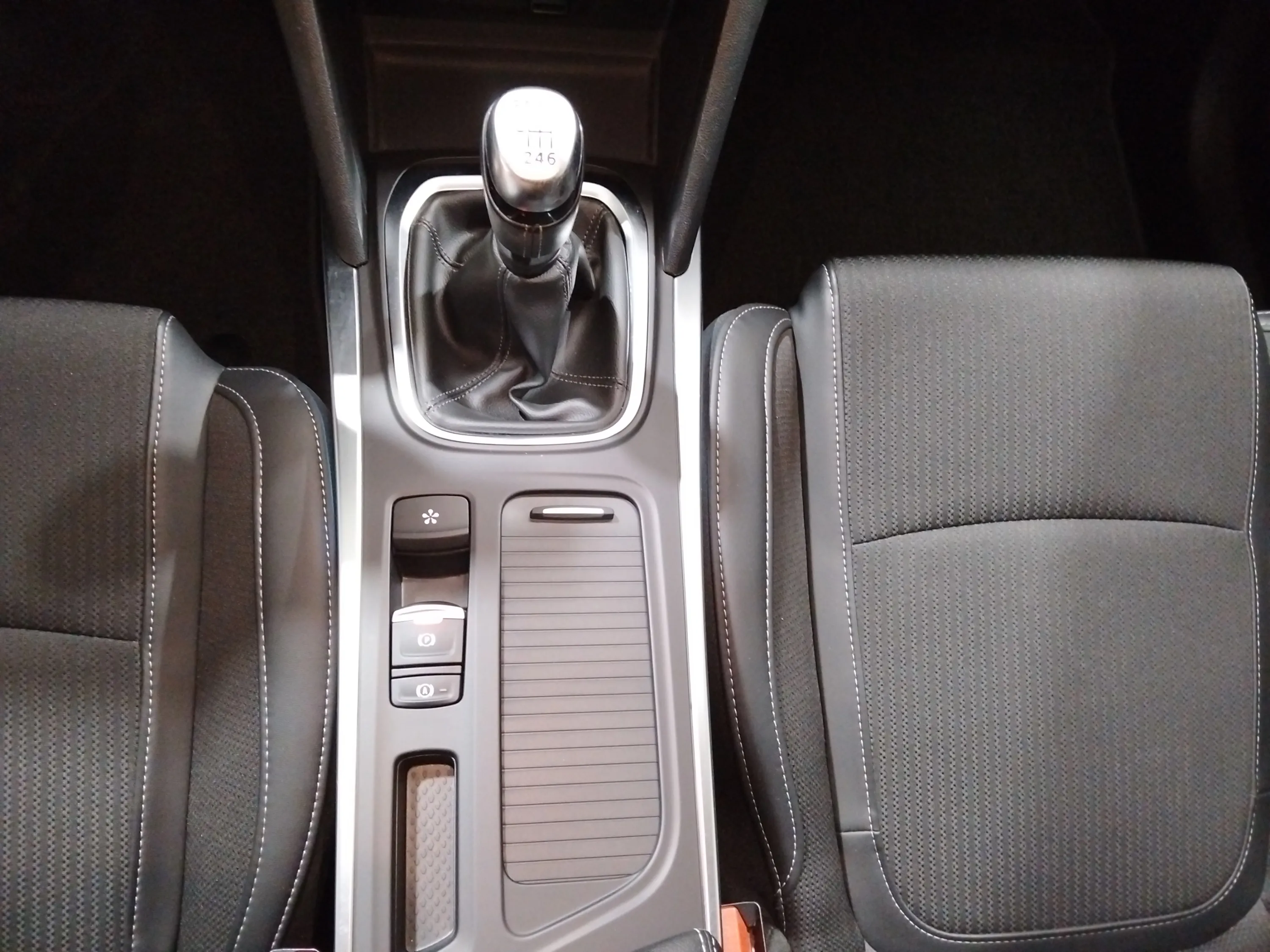 Renault Mégane Intens TCe GPF - foto 20