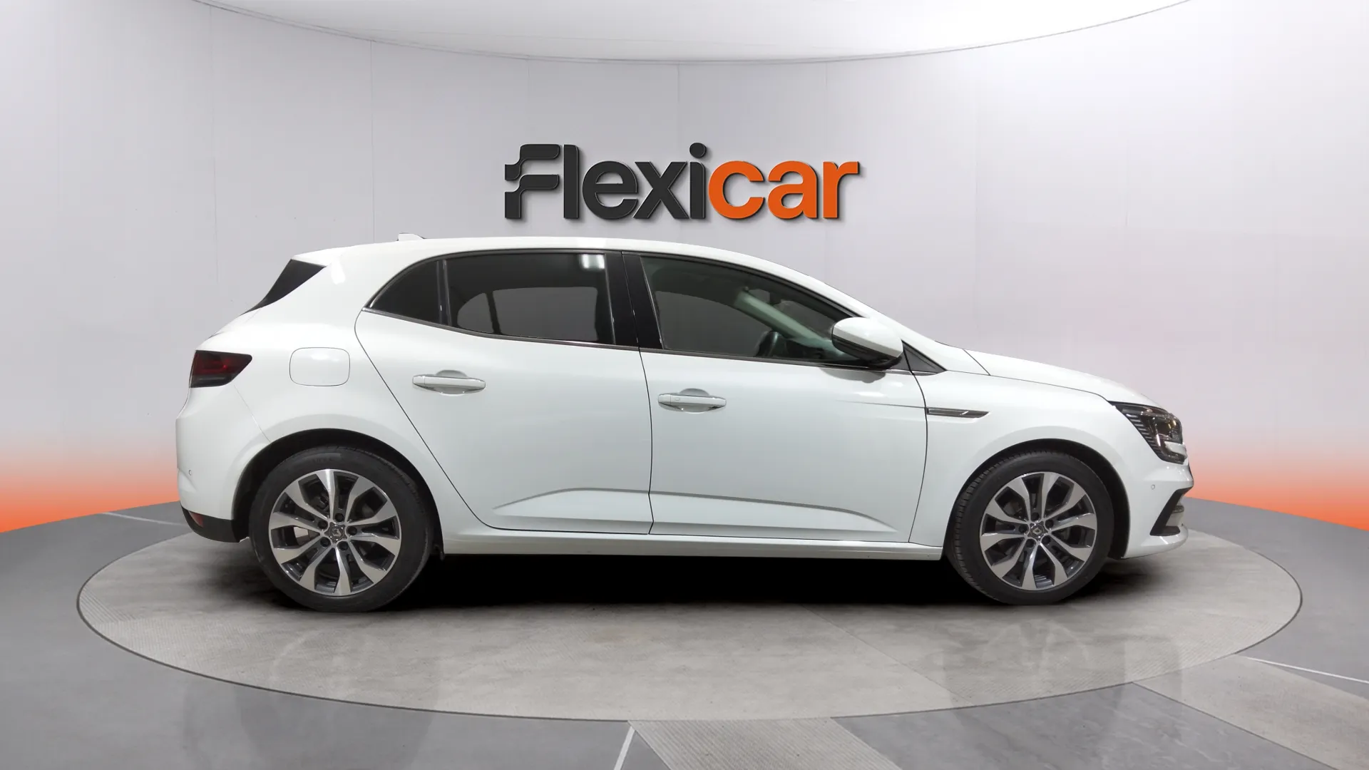 Renault Mégane Intens TCe GPF - foto 8