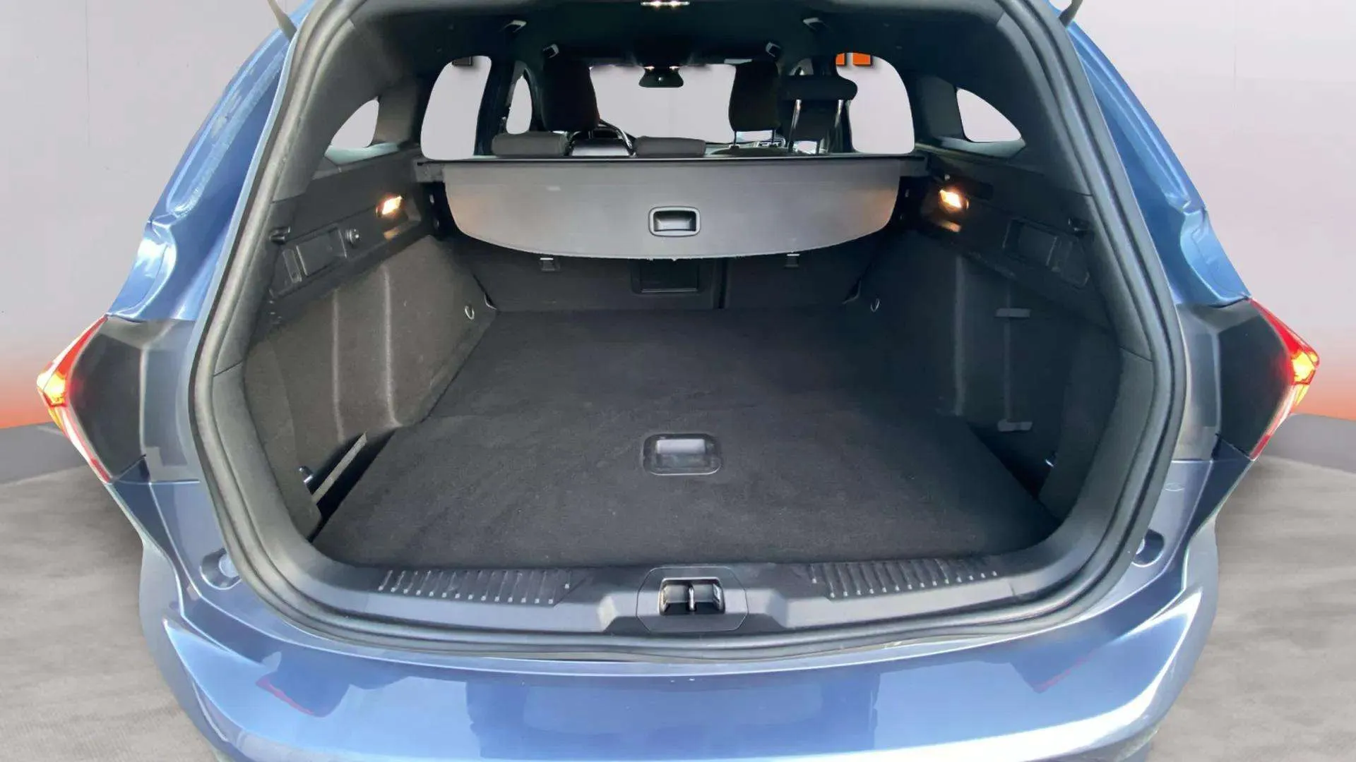 Ford Focus 1.0 EcoBoost ST-Line SB - foto 8